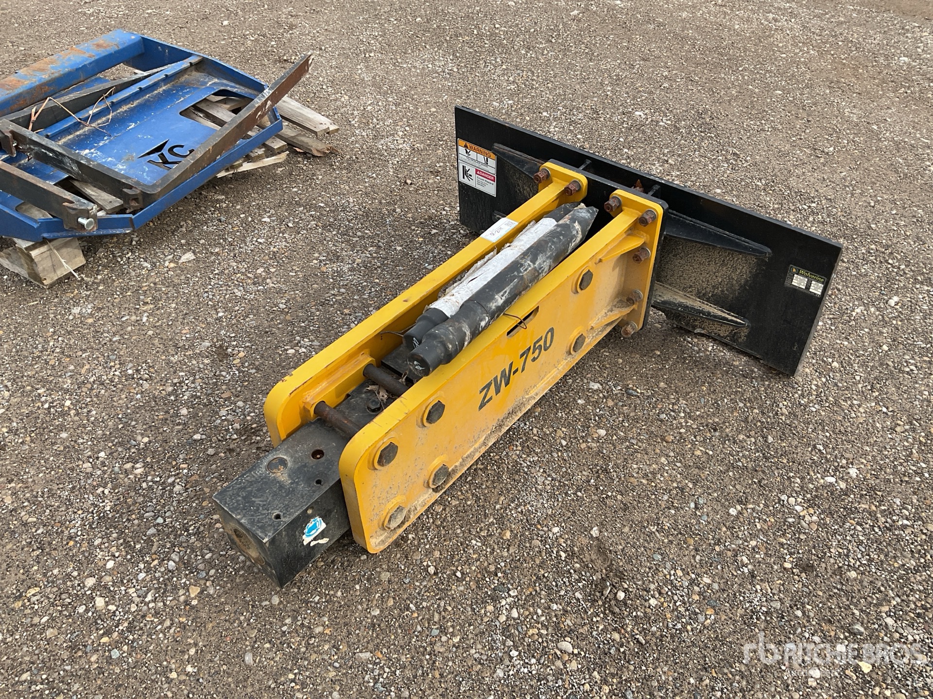 General Appearance with Image, coin avant gauche