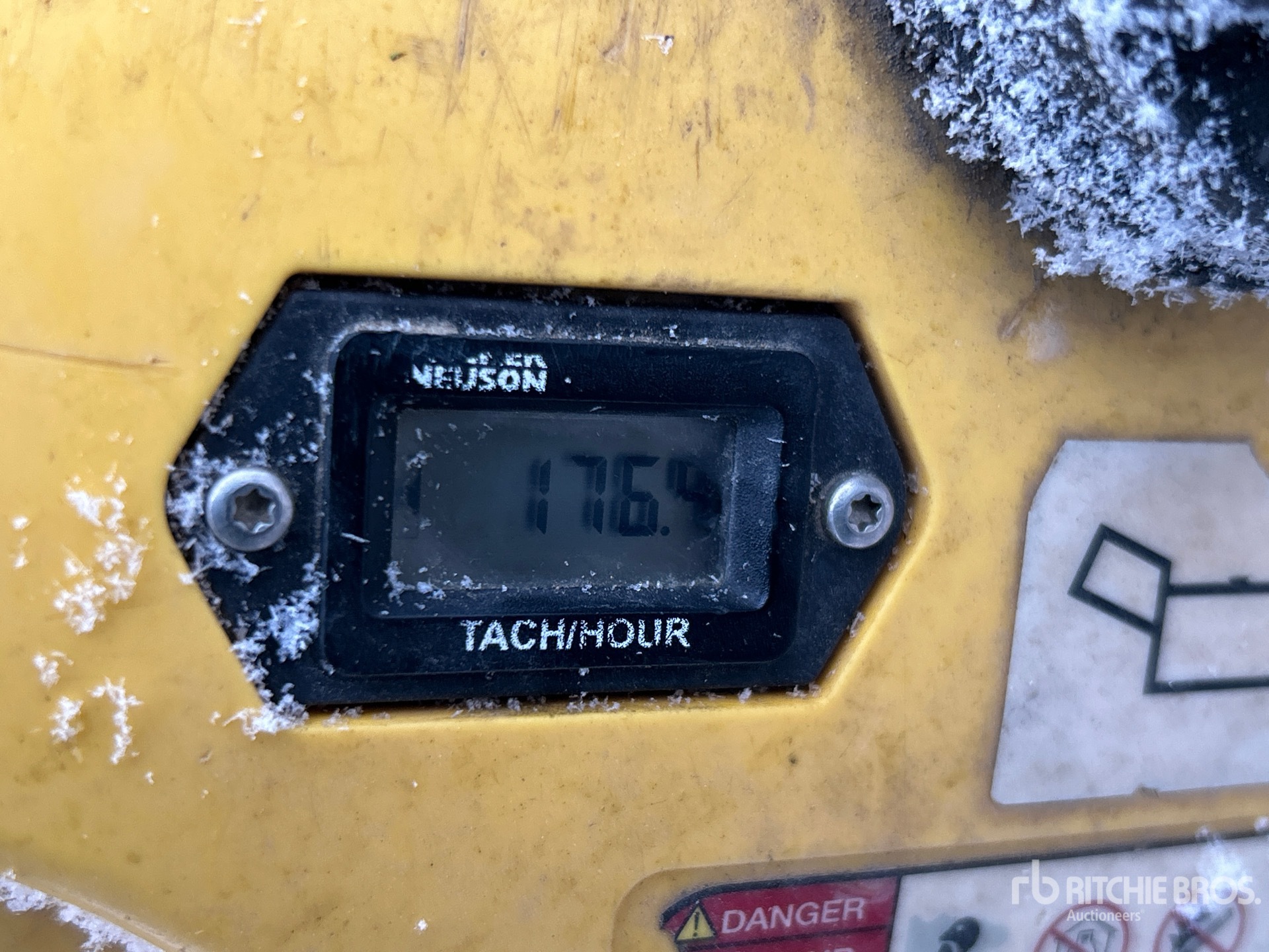 General Appearance with Hour Meter / Odometer