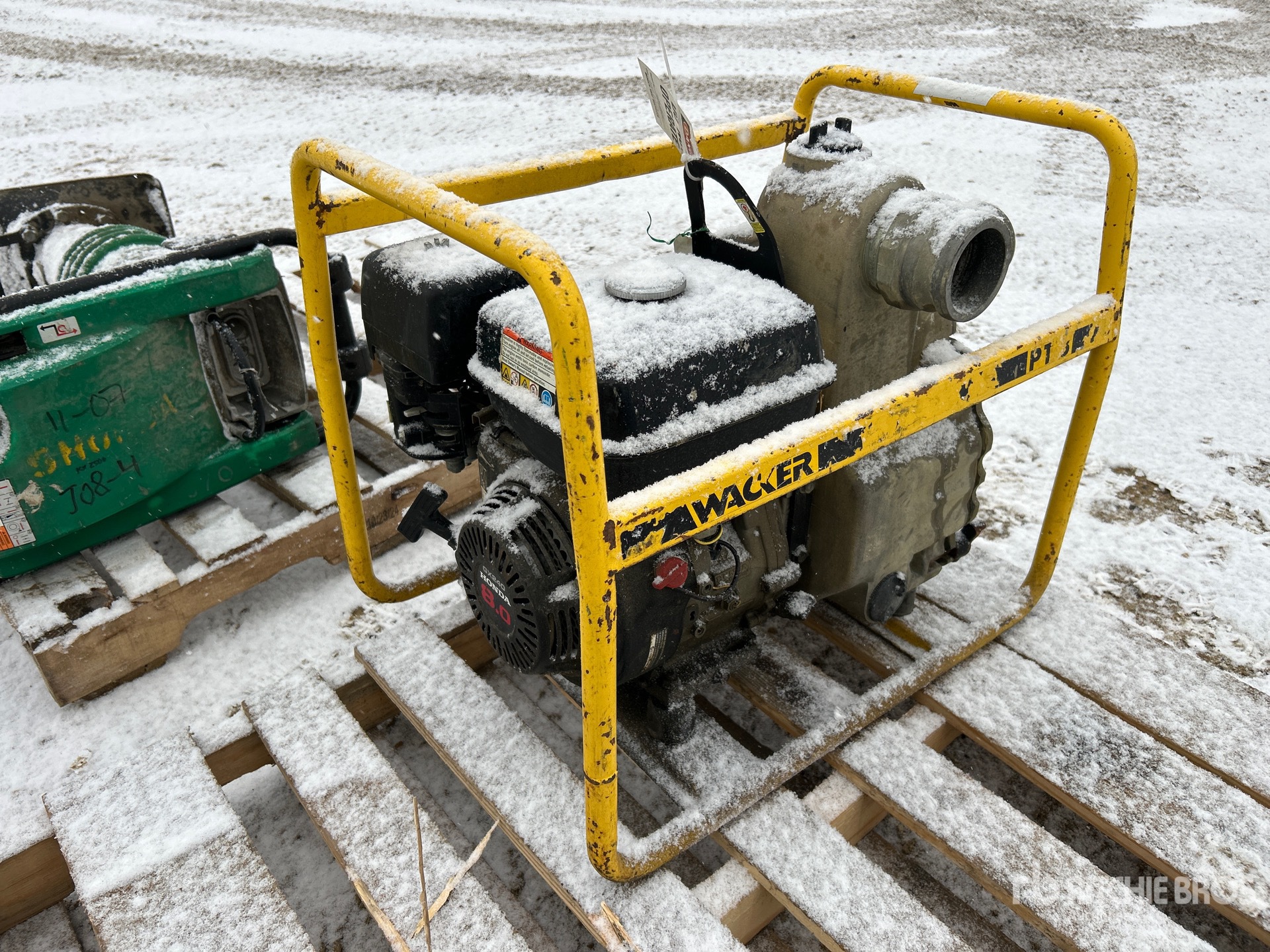 General Appearance with Bild, Ecke hinten rechts