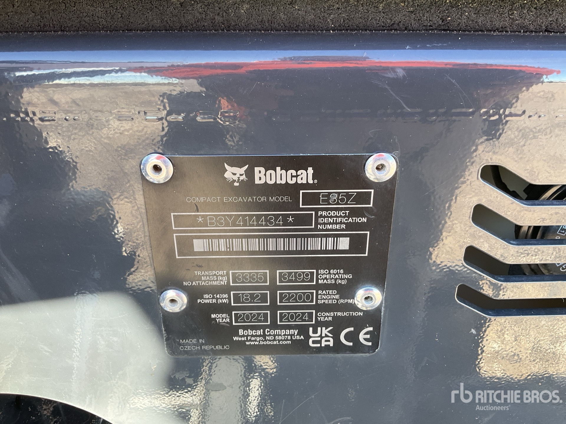 General Appearance with Seriennummer / FIN