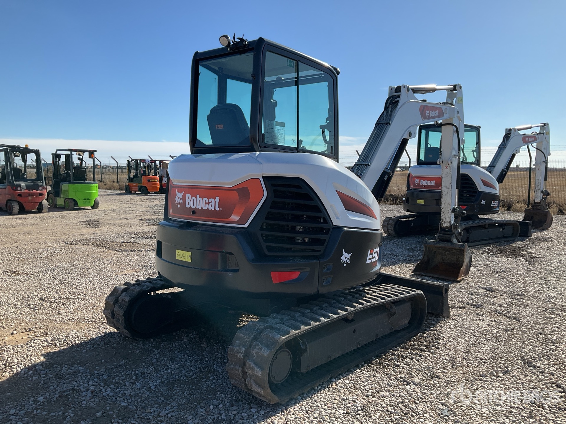 General Appearance with Imagen: esquina trasera derecha