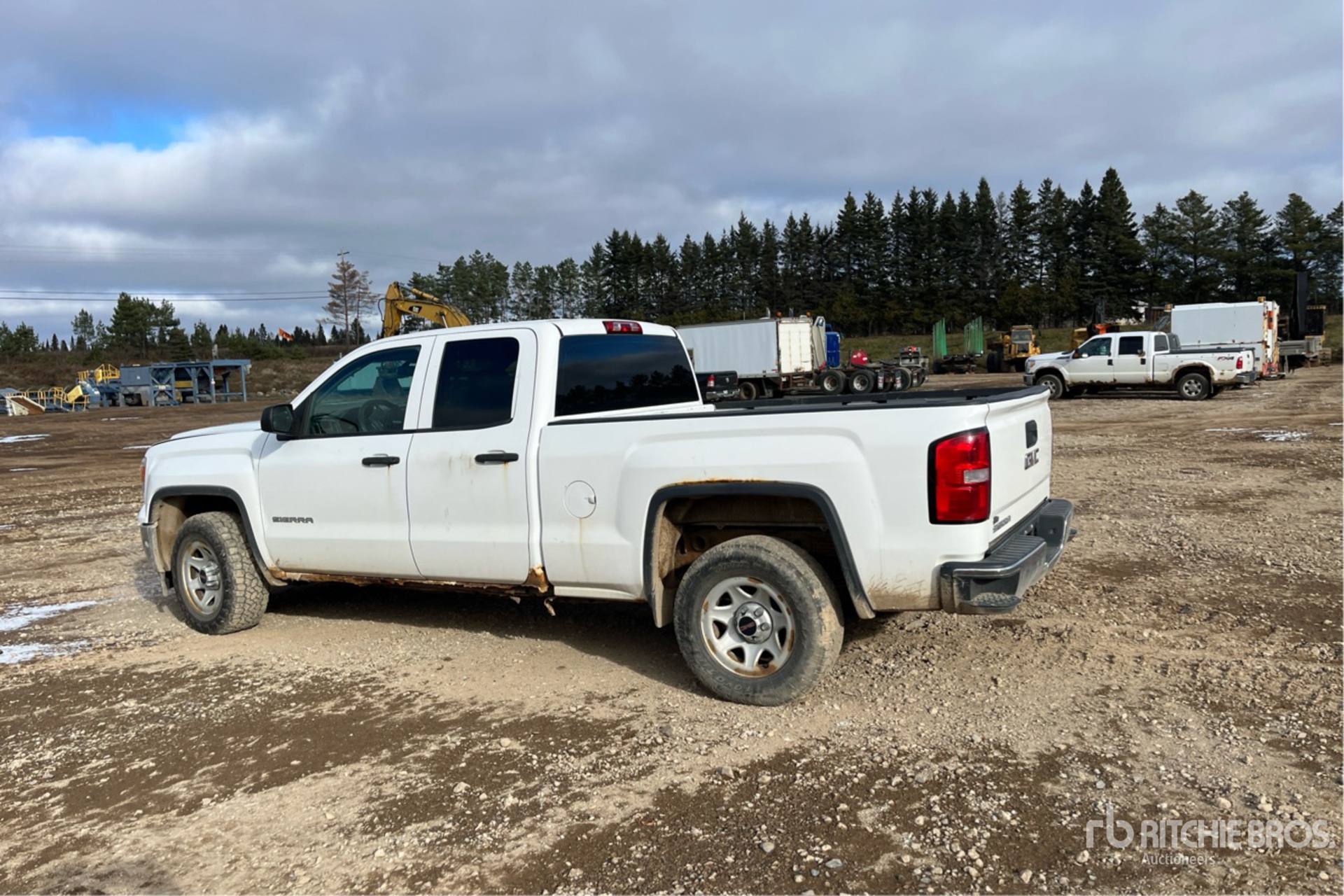 Aspect général with Image, coin arrière gauche