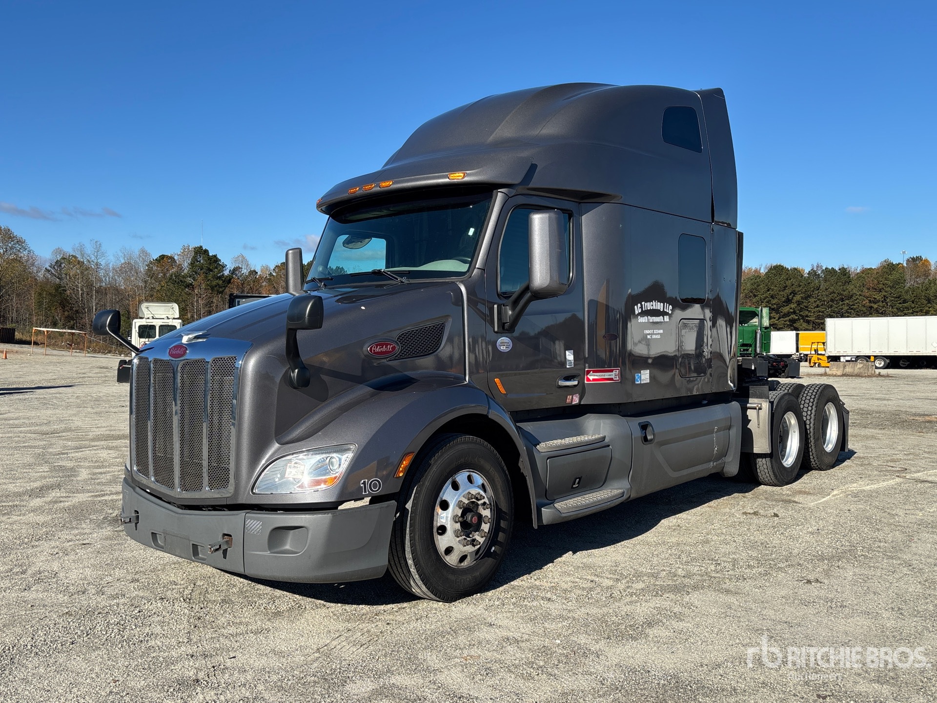 General Appearance with Picture, Left Front Corner