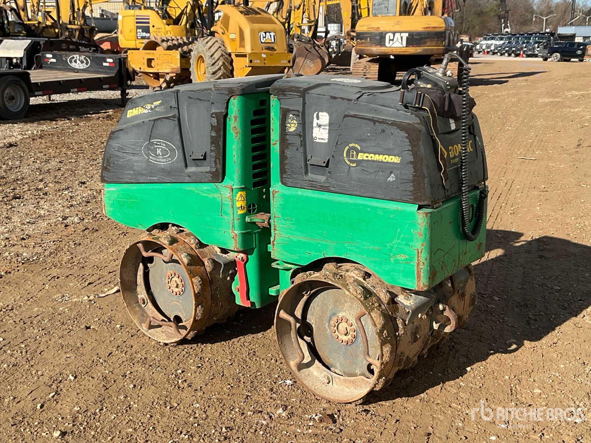 Aspect général with Image, coin arrière gauche