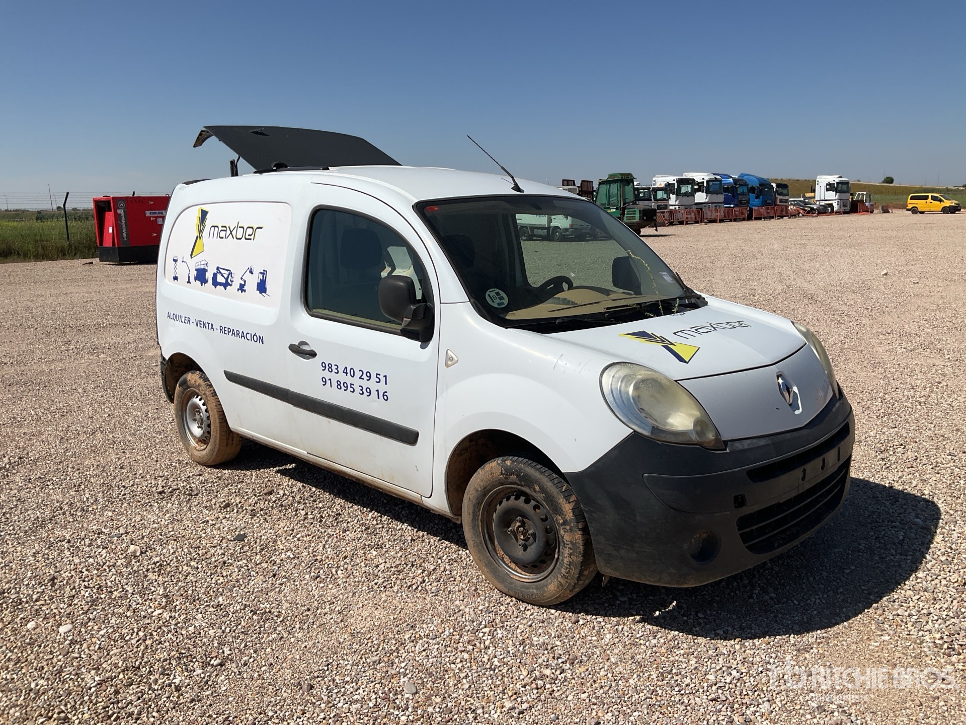 General Appearance with Picture, Right Front Corner