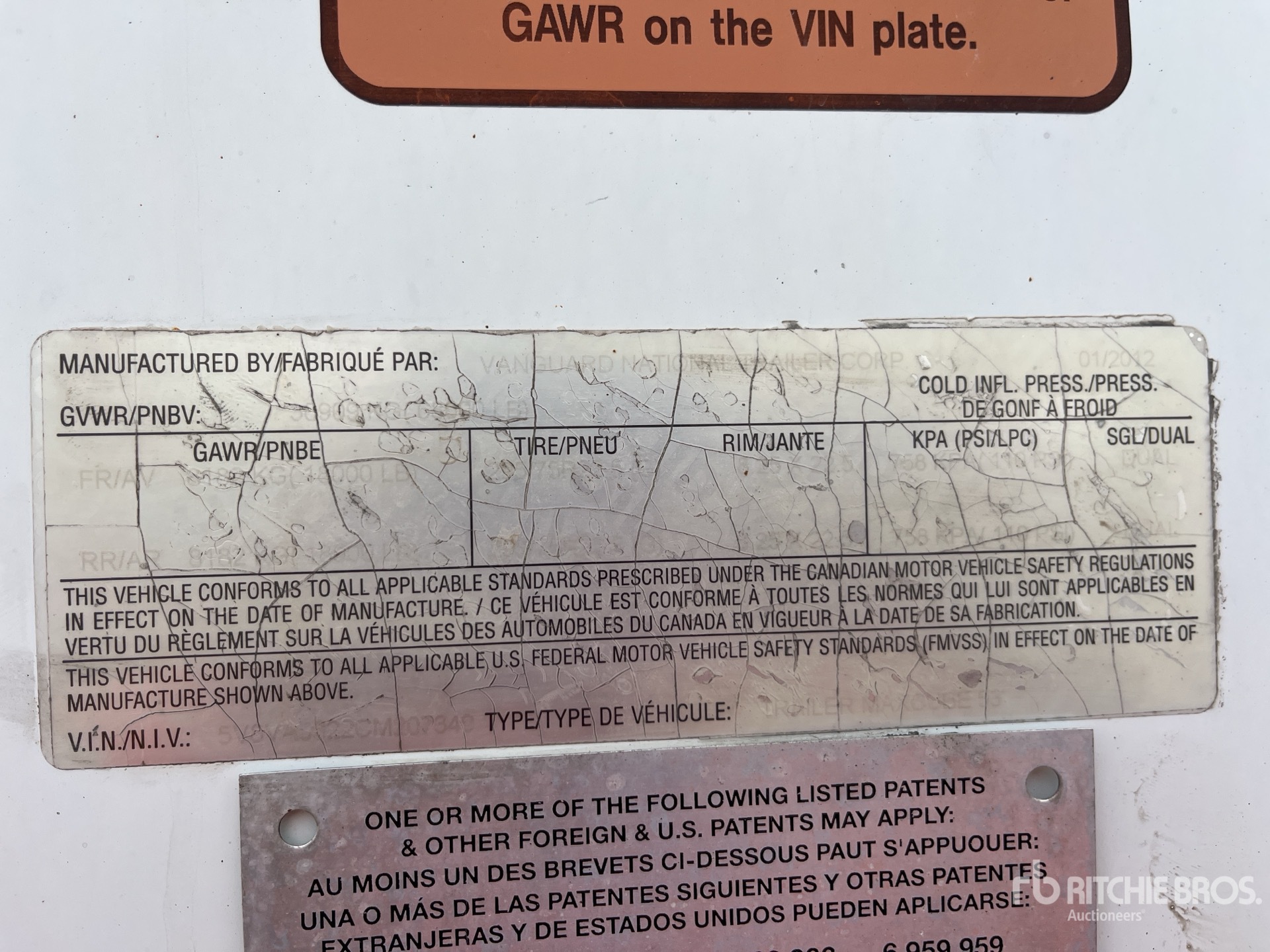 General Appearance with Seriennummer / FIN