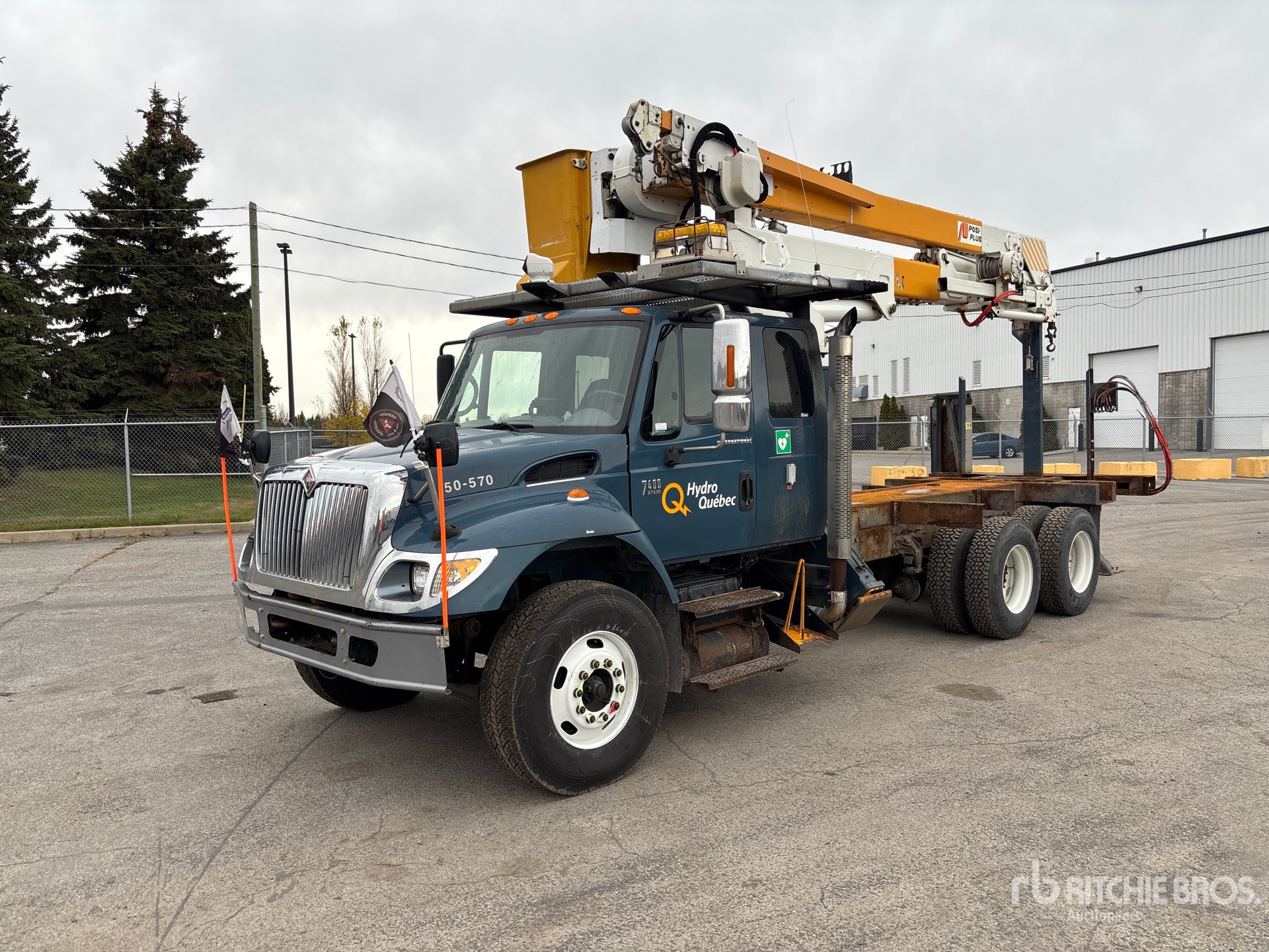 General Appearance with Featured Photo