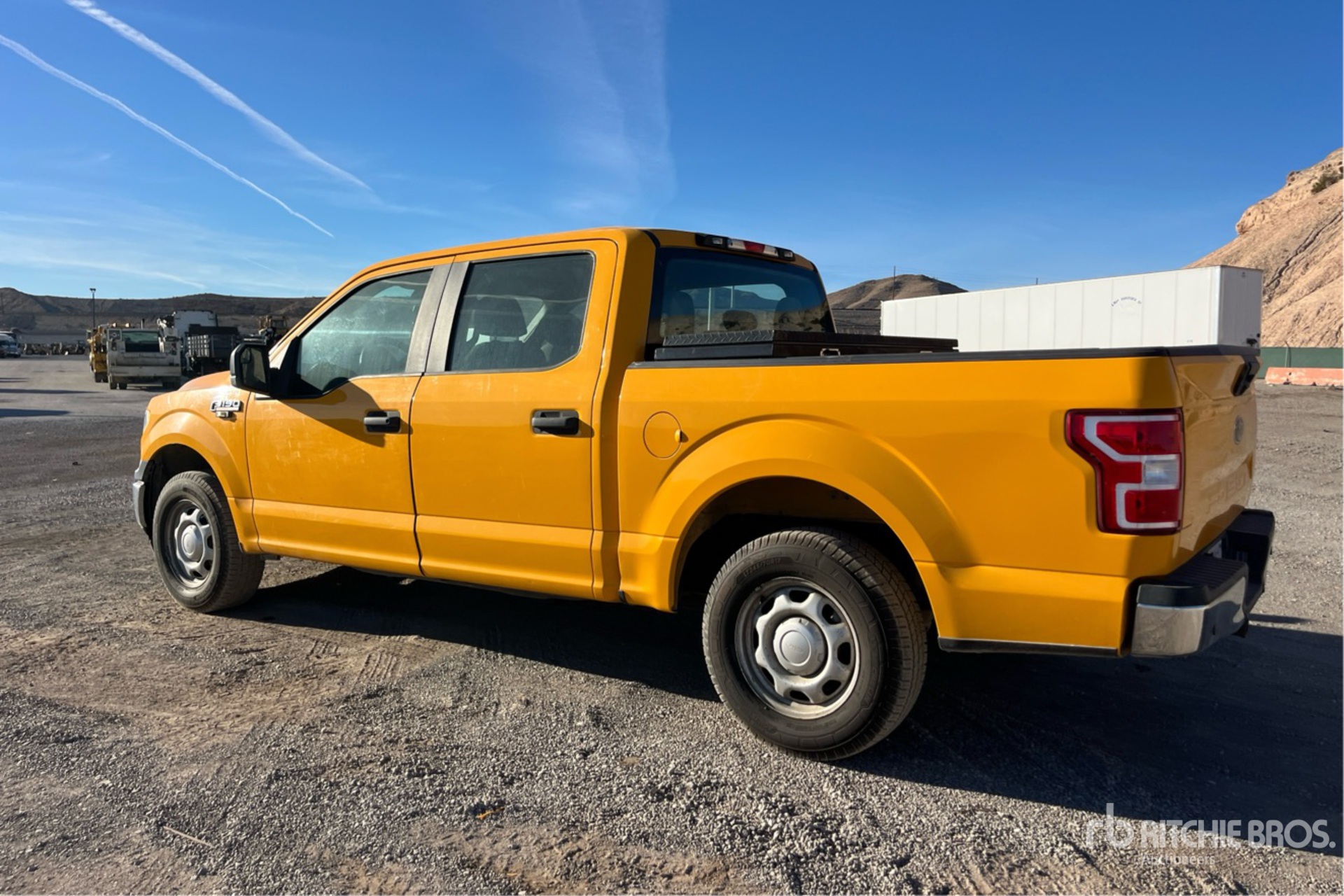 General Appearance with Imagen: esquina trasera izquierda