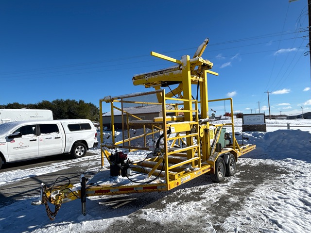 2001 Sweetwater Trailers Trailers - Haul 2200 lb 26 ft 10 in x 96 in T/A Line Tamer Trailer Pipe Handling Trailer