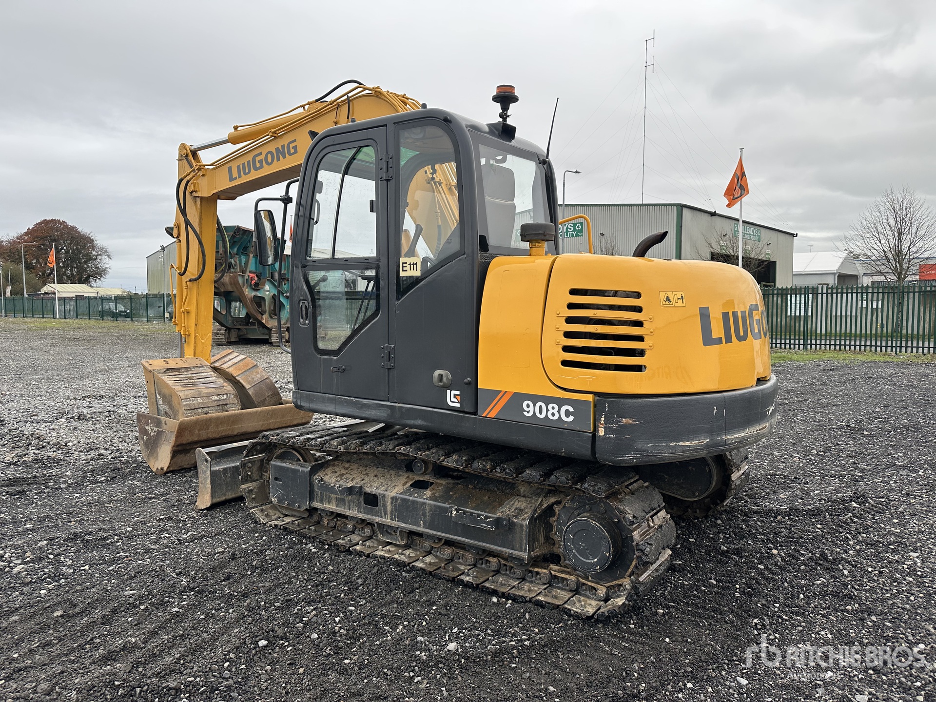 General Appearance with Picture, Left Rear Corner