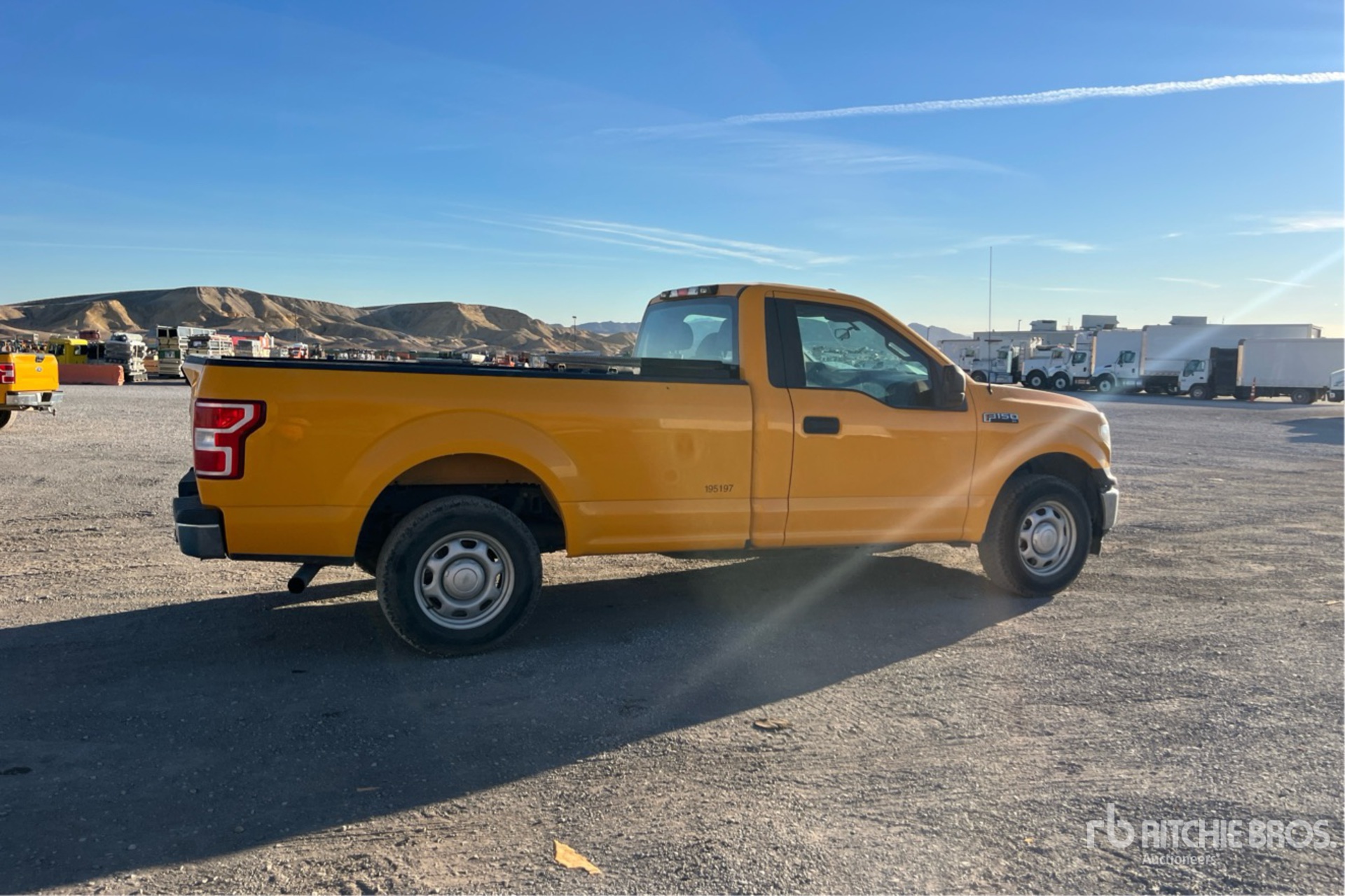 General Appearance with Imagen: esquina trasera derecha