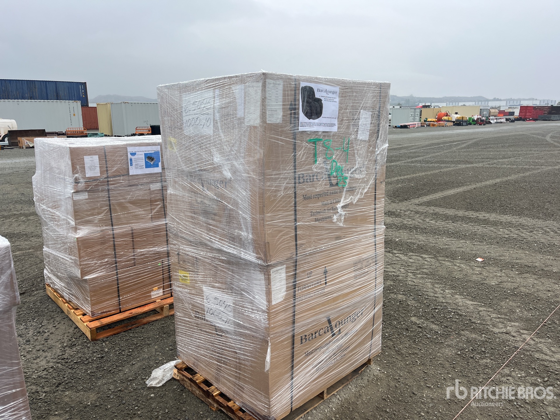 General Appearance with Bild, Ecke vorne rechts