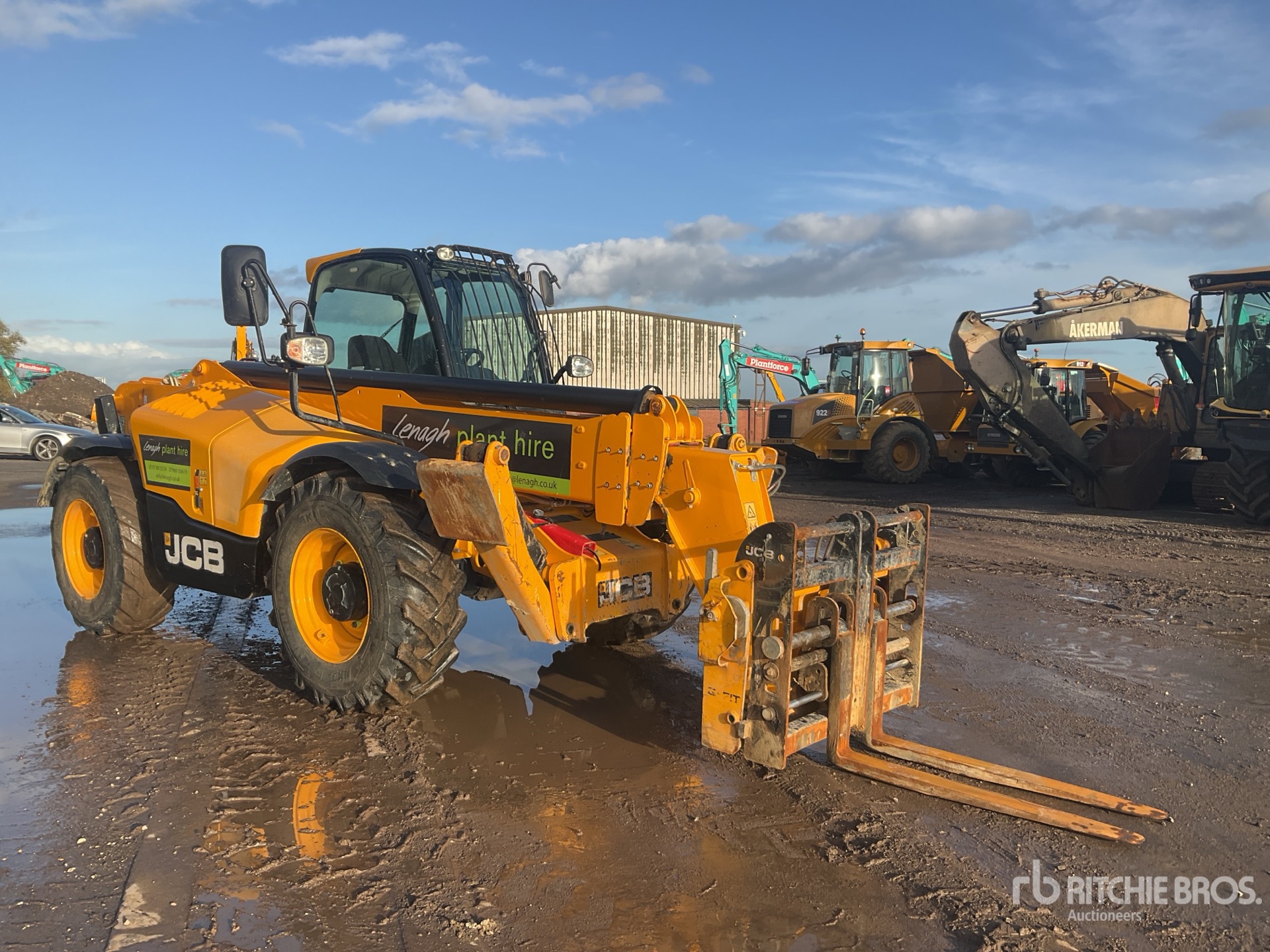 General Appearance with Foto, angolo anteriore destro