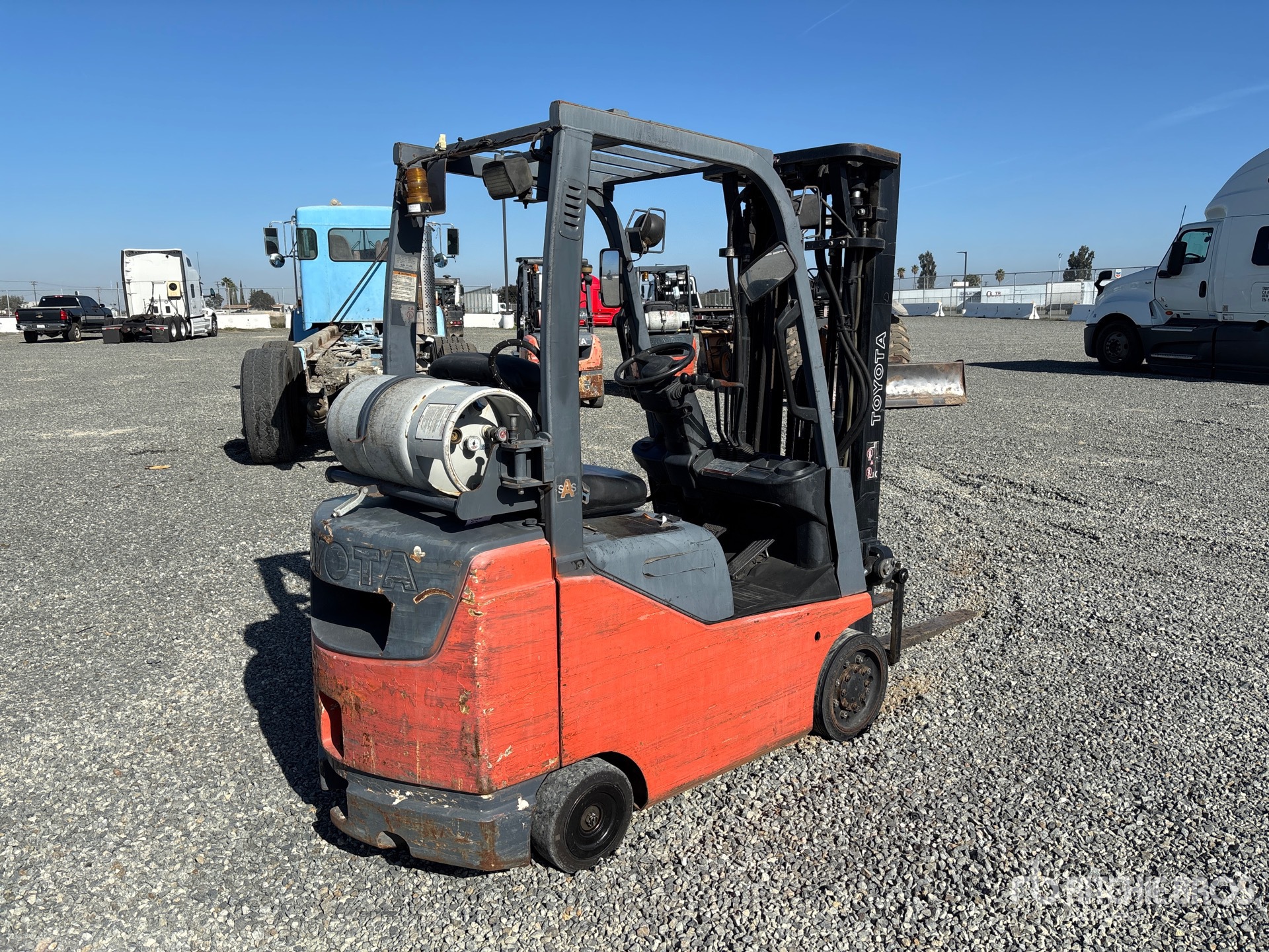 General Appearance with Bild, Ecke hinten rechts