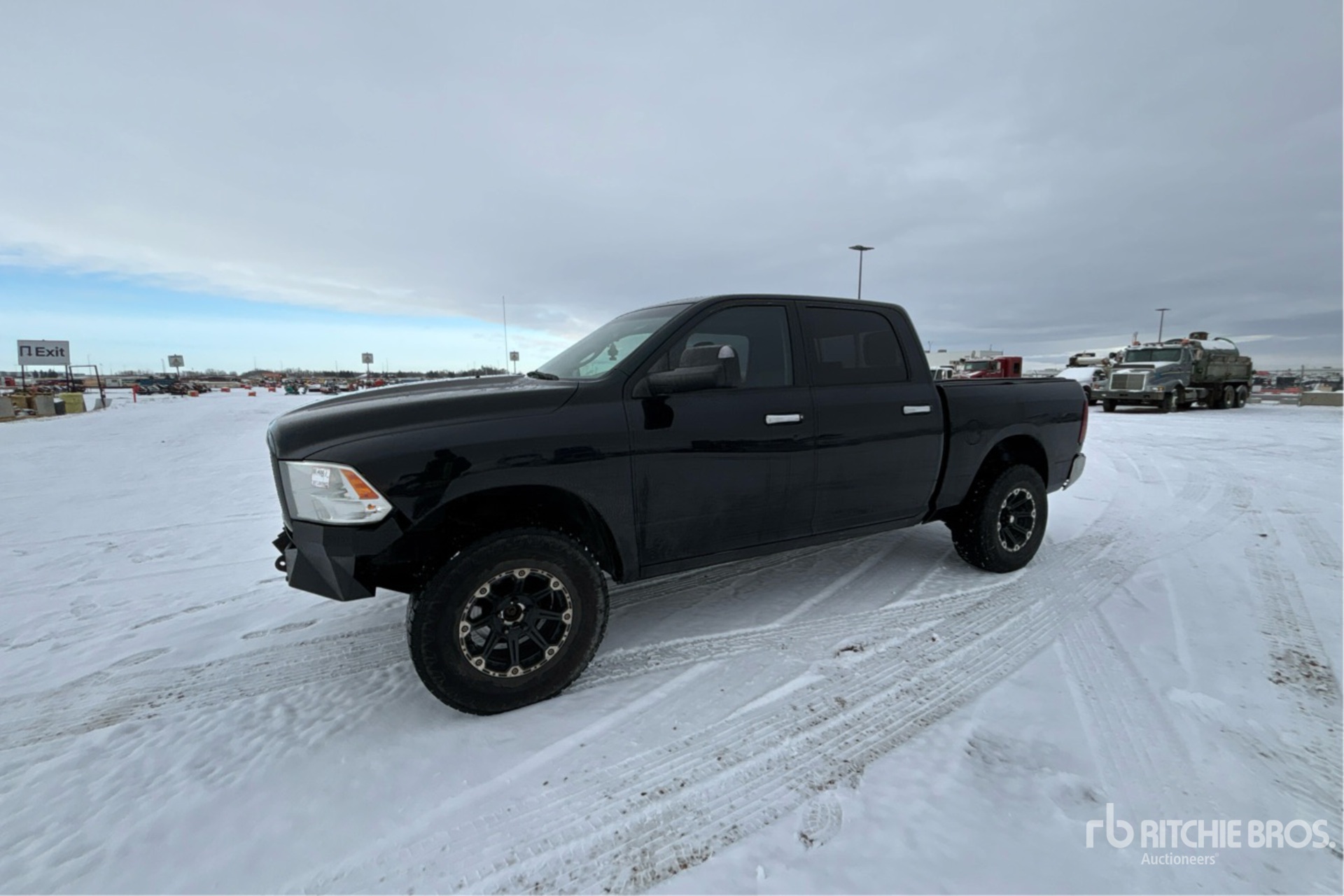 Aspect général with Image, coin avant gauche