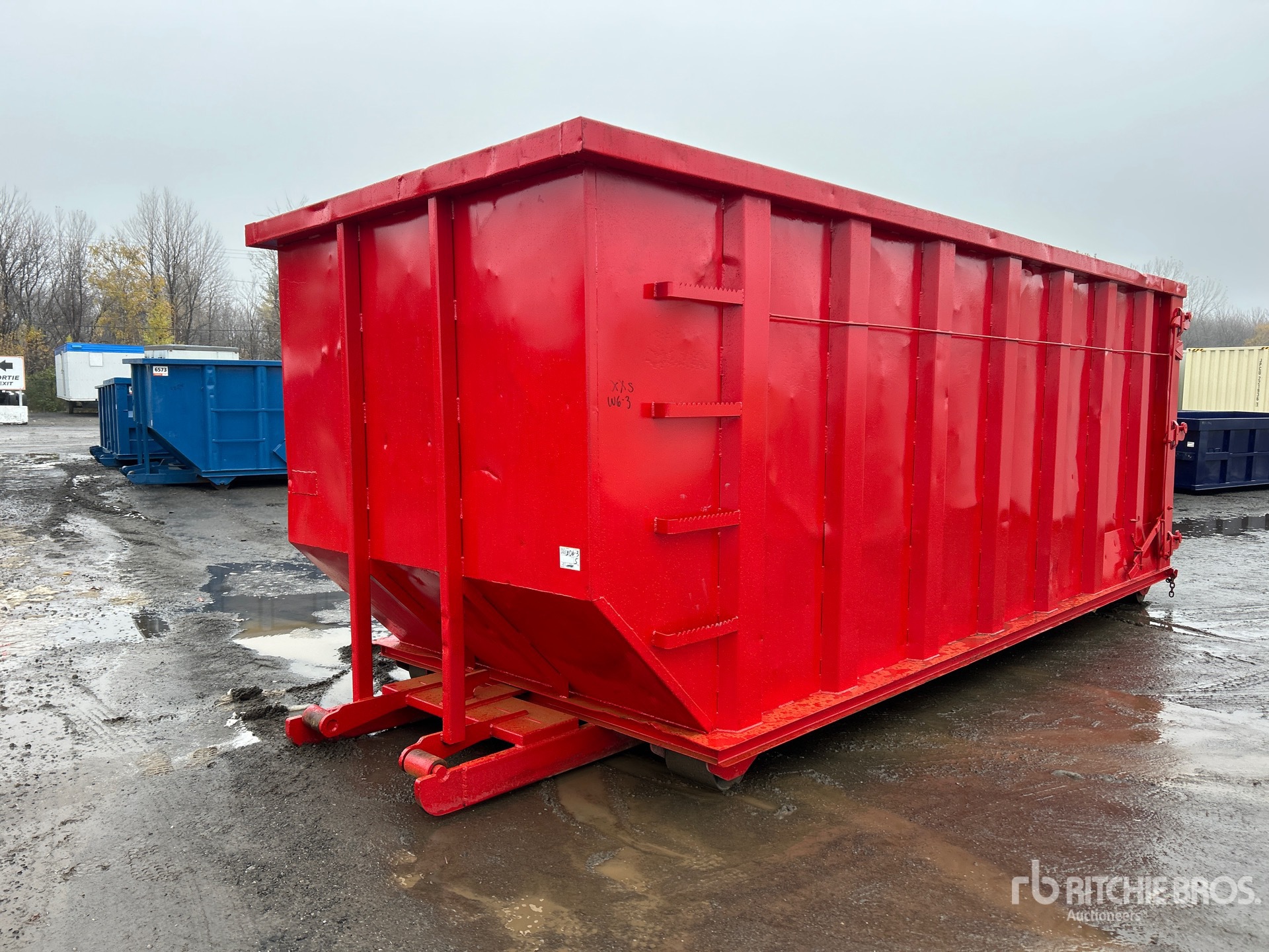 General Appearance with Image, coin avant gauche