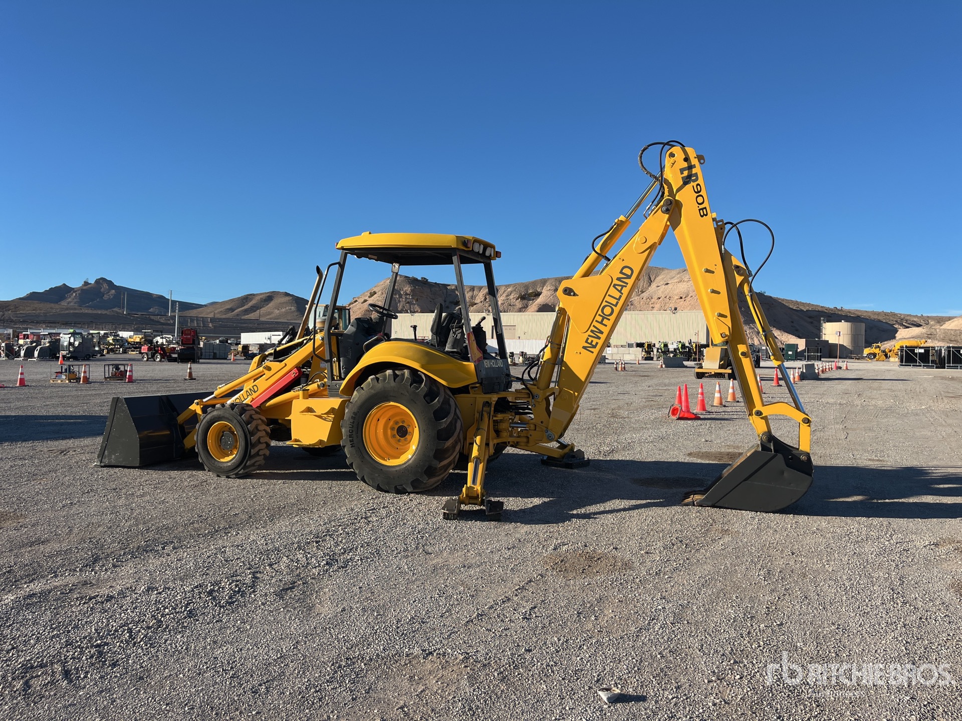 General Appearance with Foto, angolo posteriore sinistro