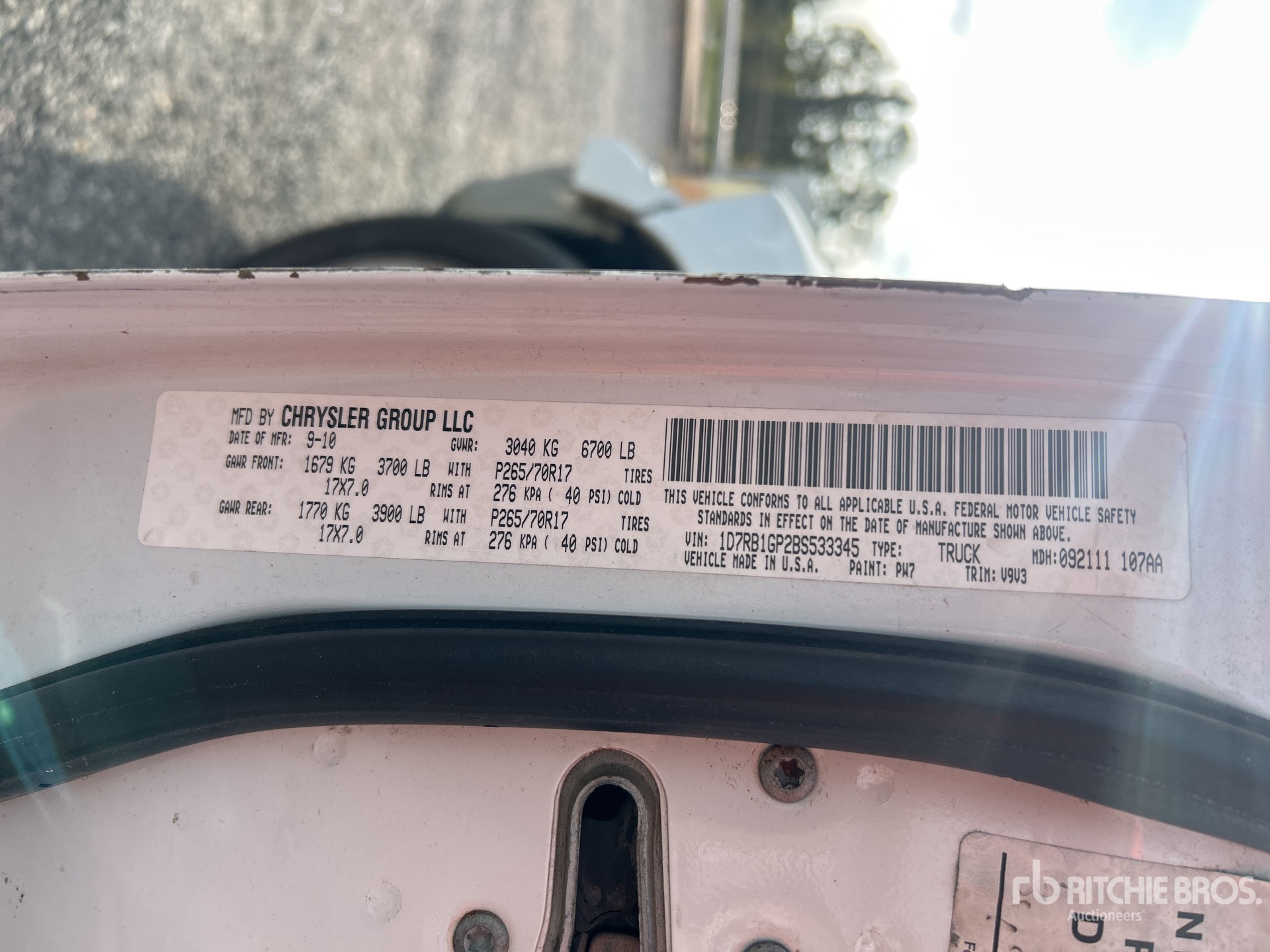 General Appearance with Serial Number / VIN