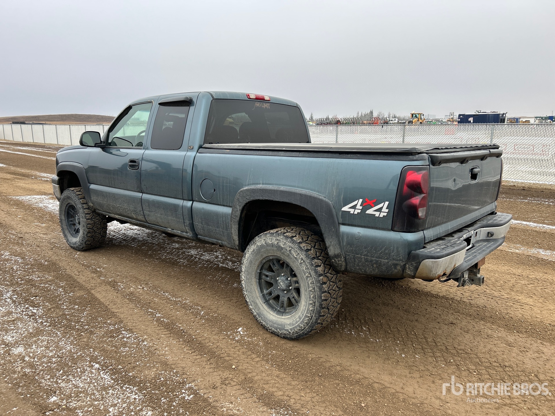 General Appearance with Picture, Left Rear Corner