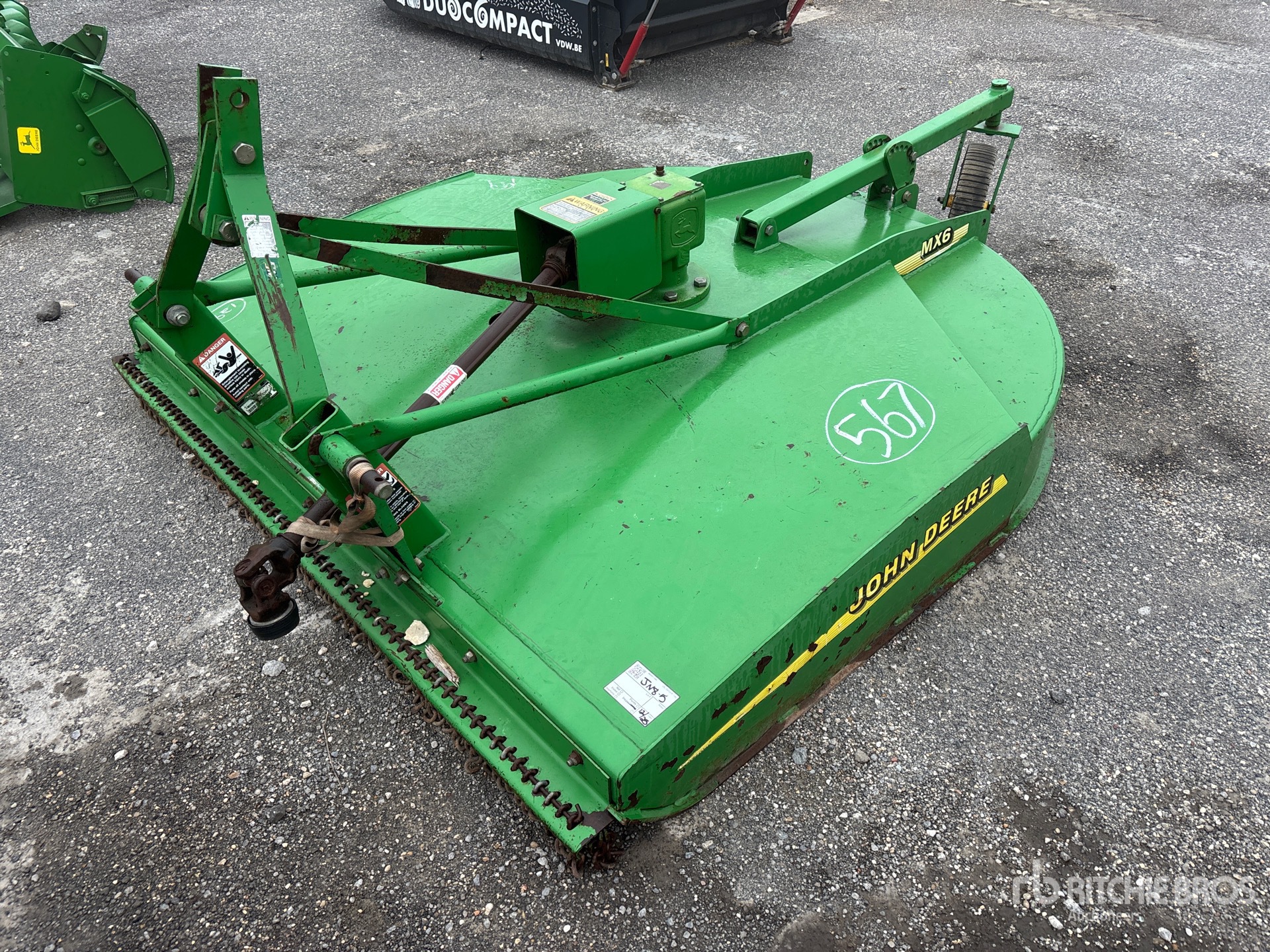 General Appearance with Foto, angolo anteriore sinistro