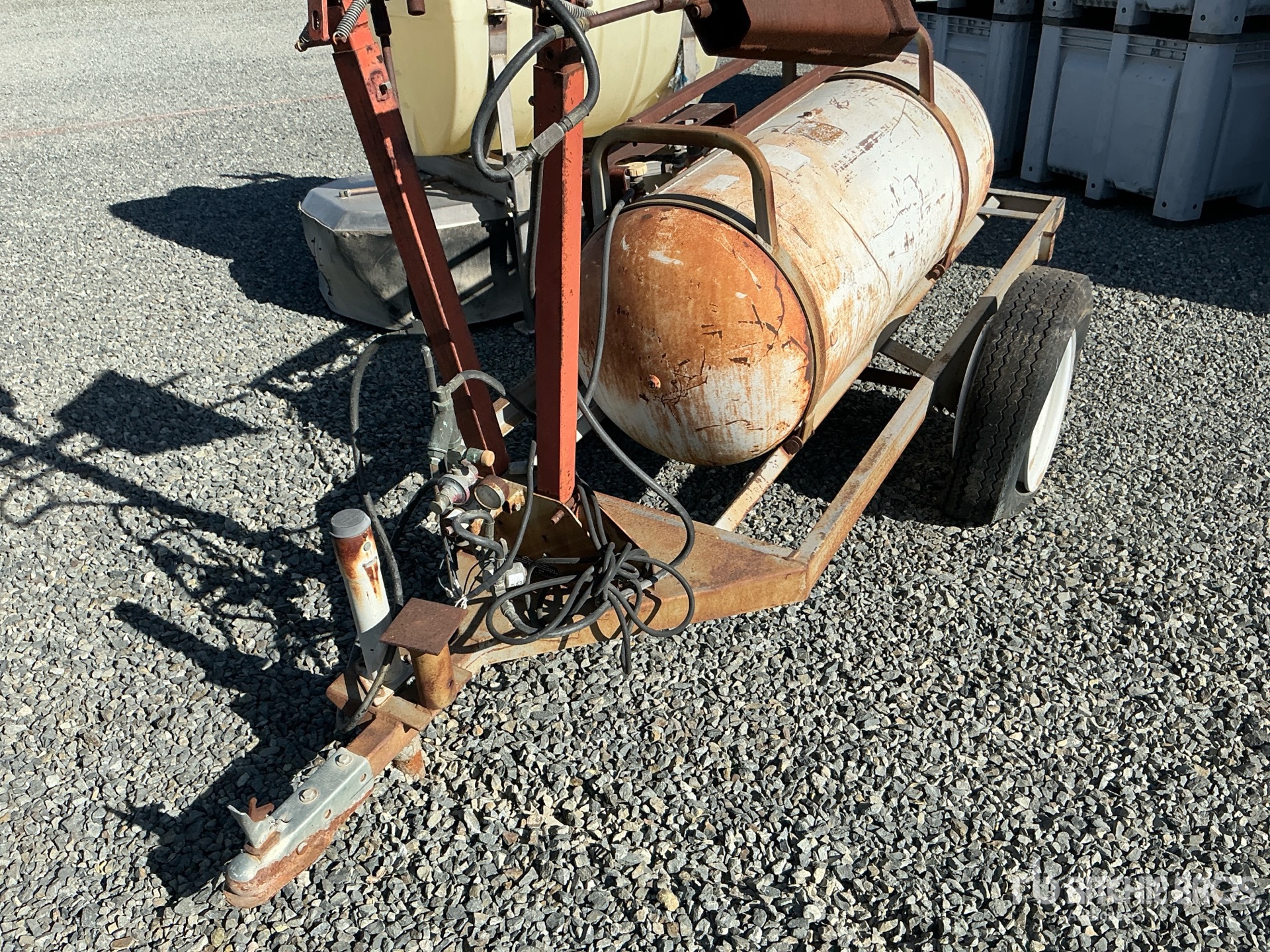 General Appearance with Featured Photo