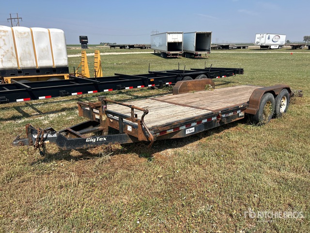 2015 Big Tex Tilt Deck Trailer