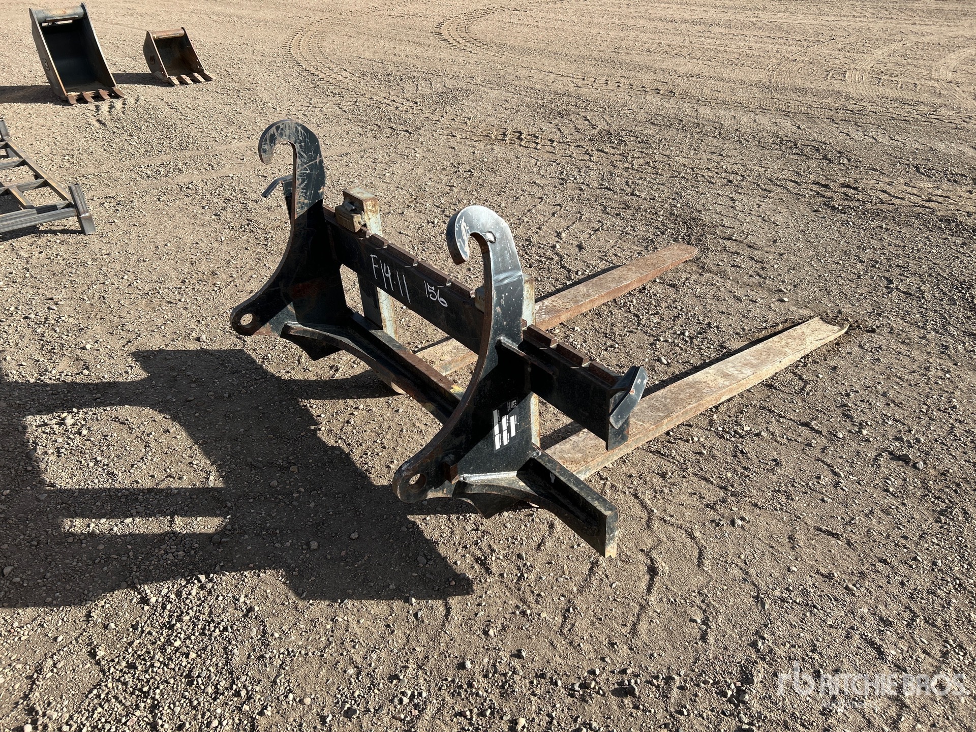 Aspect général with Image, coin arrière droit