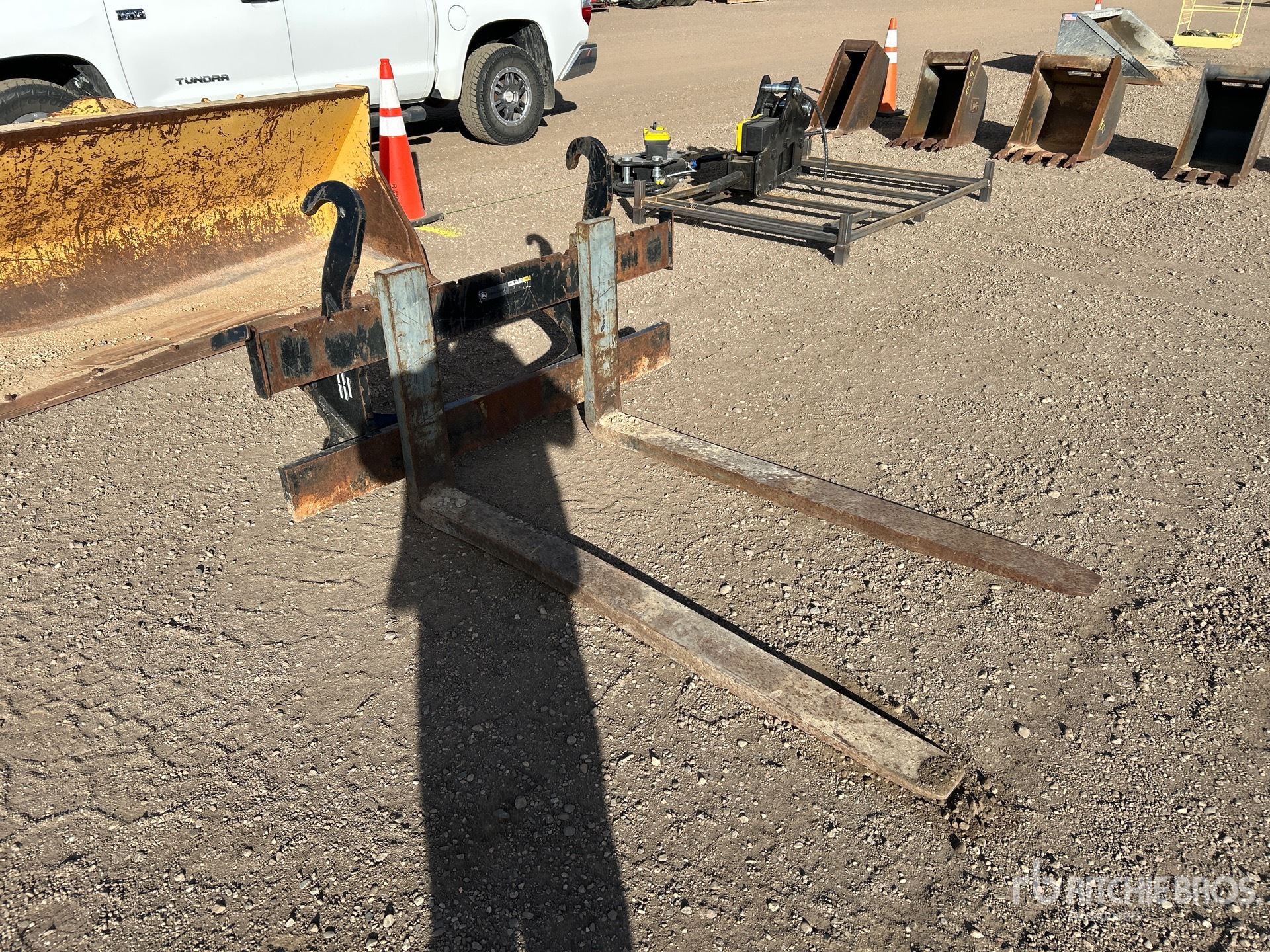 Aspect général with Image, coin avant droit