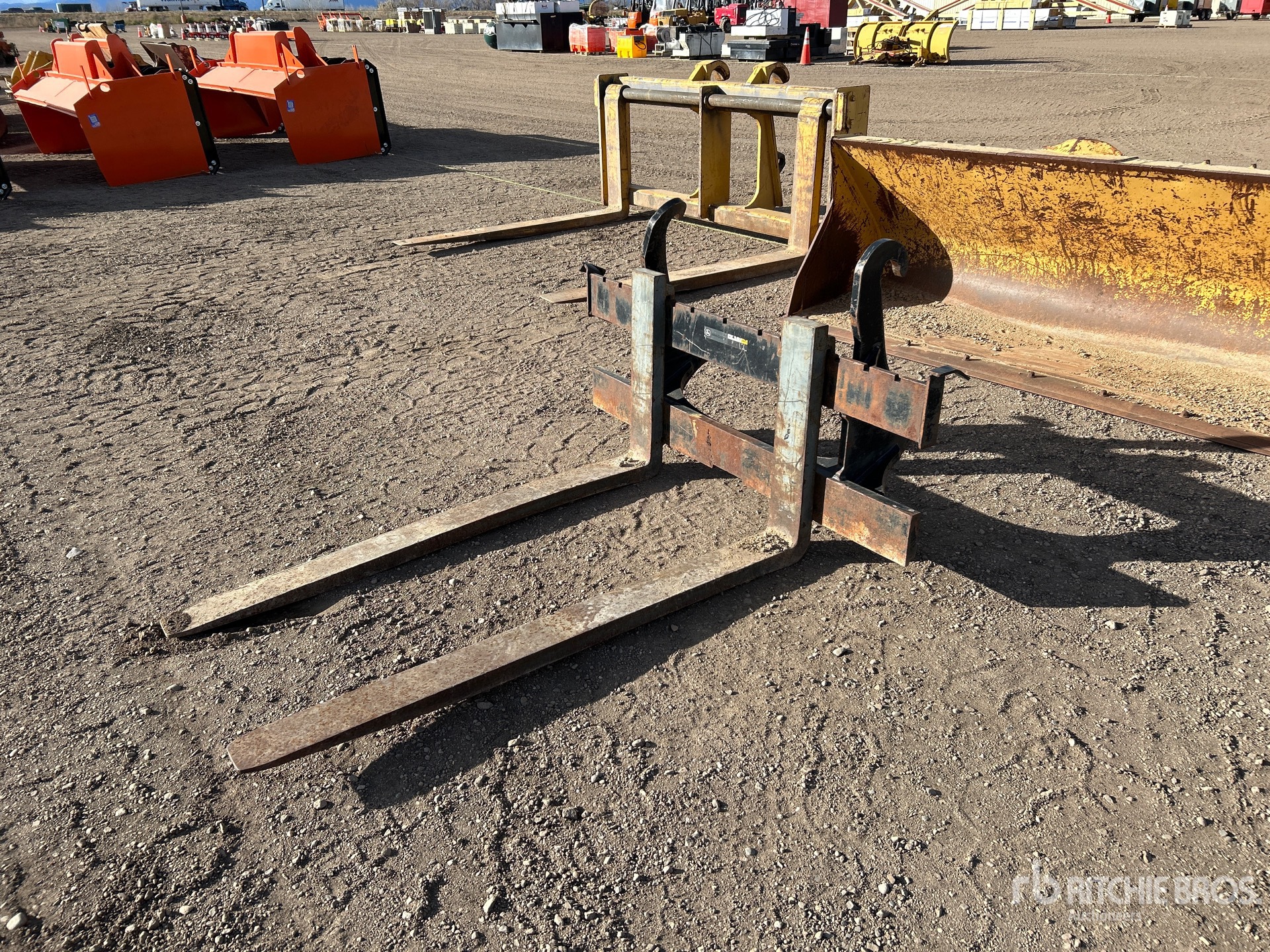 Aspect général with Image, coin avant gauche