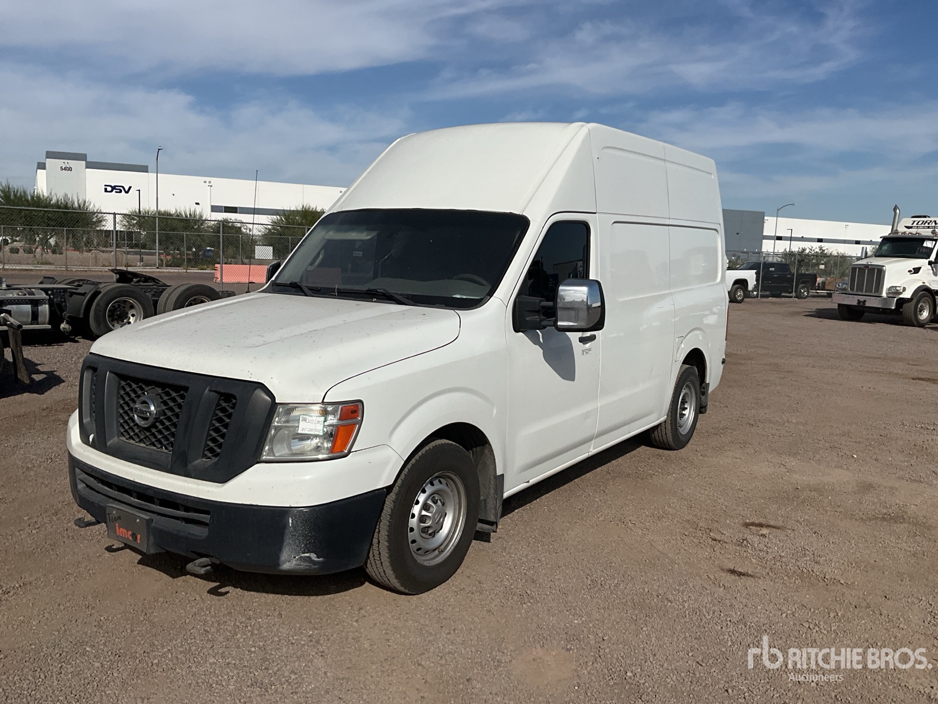 Aspect général with Image, coin avant gauche