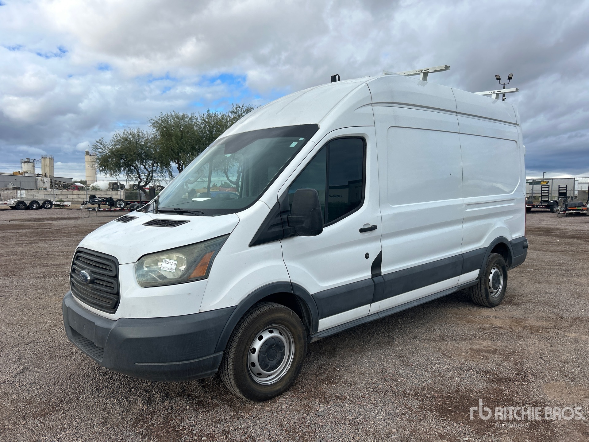 General Appearance with Featured Photo