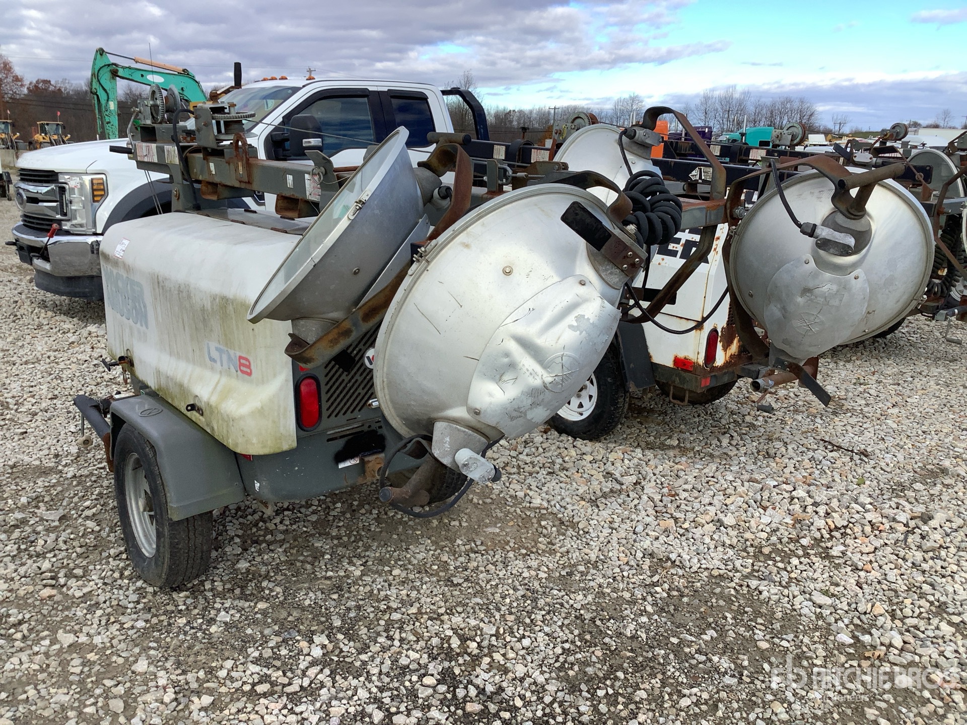 General Appearance with Picture, Left Rear Corner