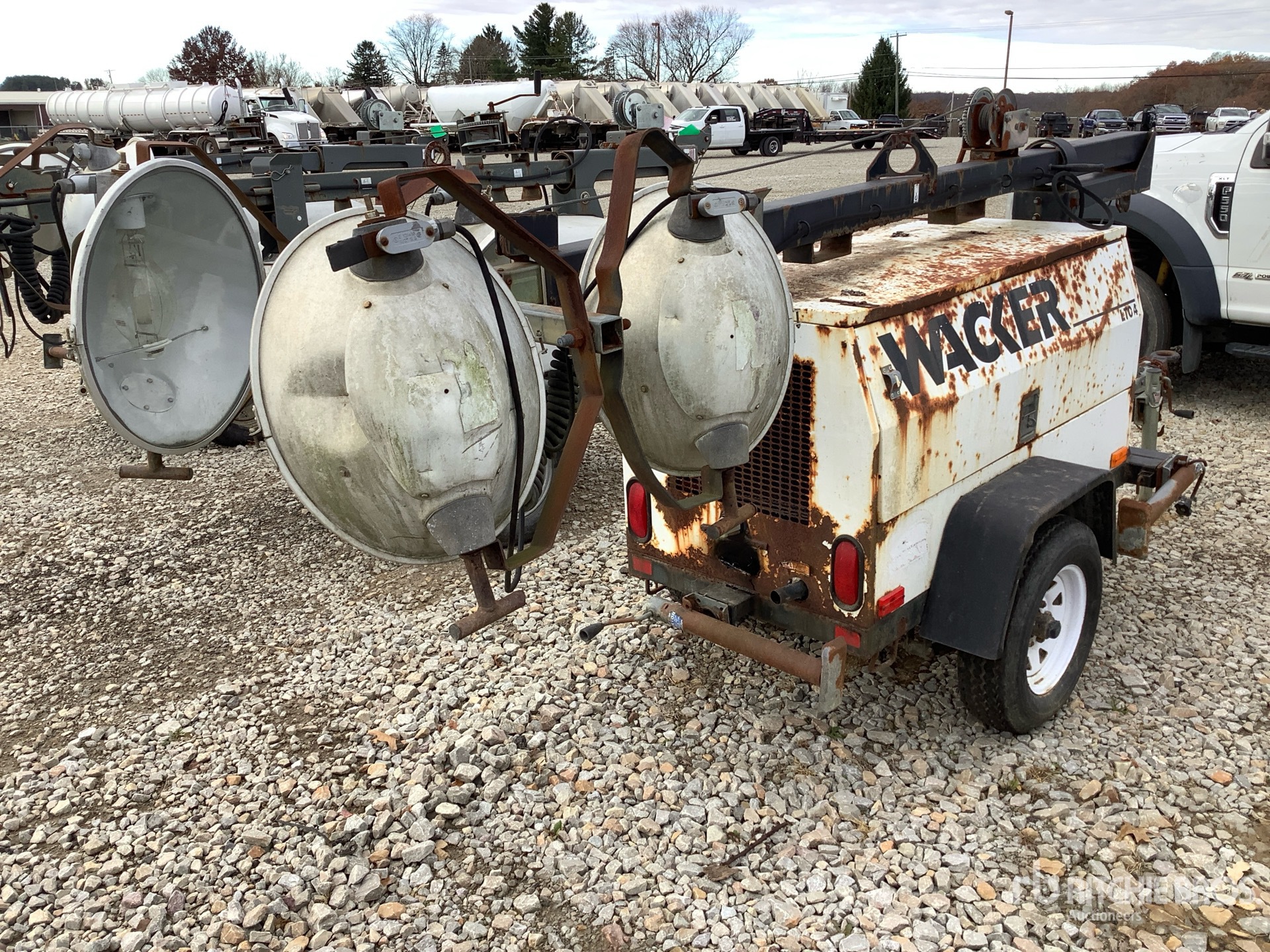 General Appearance with Picture, Right Rear Corner