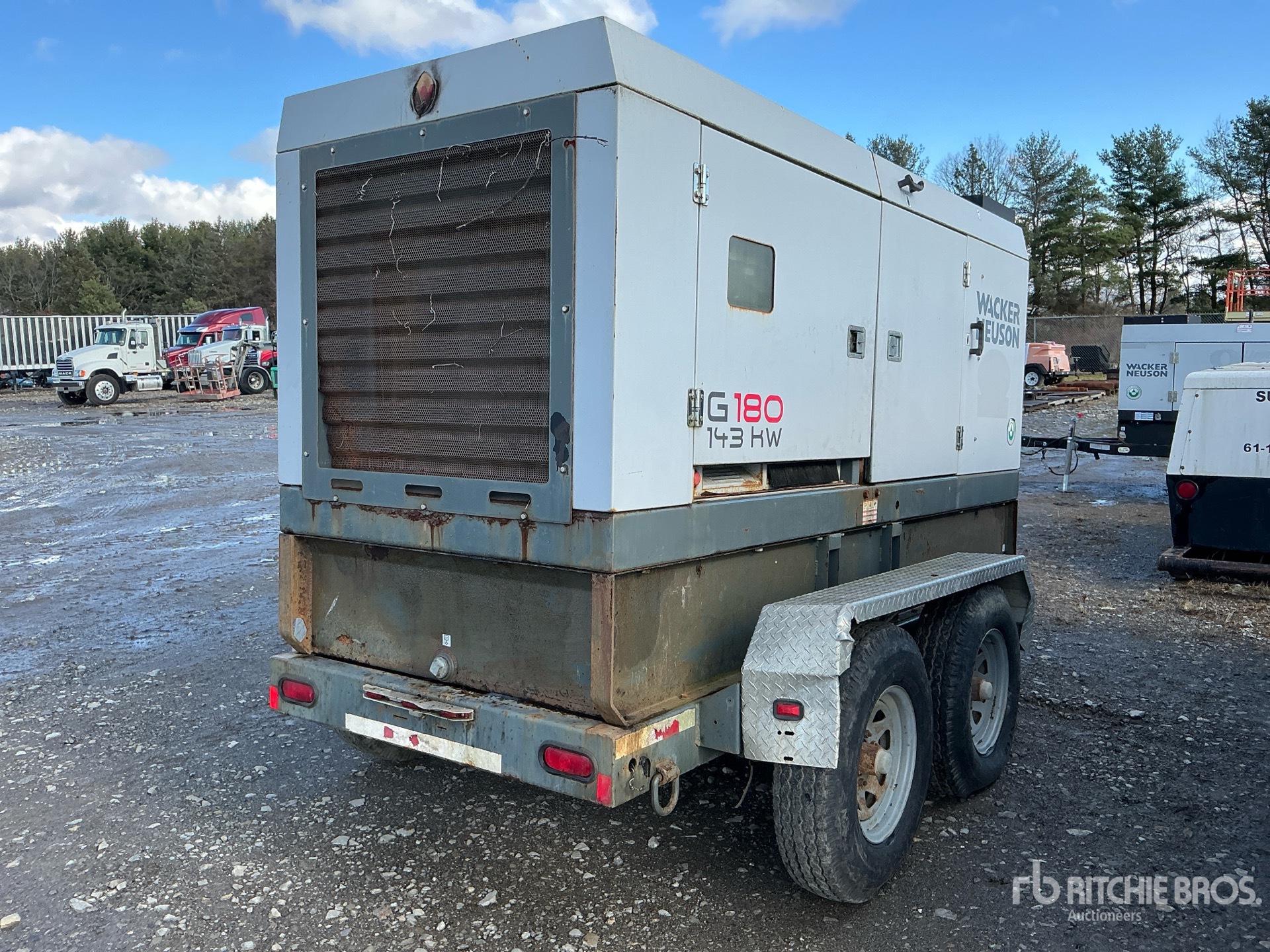 General Appearance with Picture, Right Rear Corner