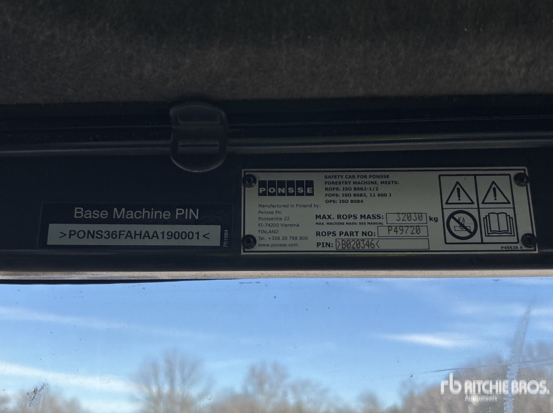 General Appearance with Numéro de série/Numéro d'identification du véhicule automobile