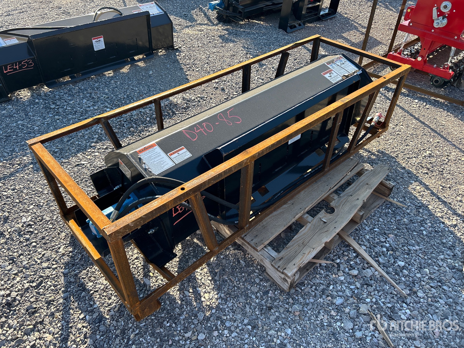 General Appearance with Picture, Left Rear Corner