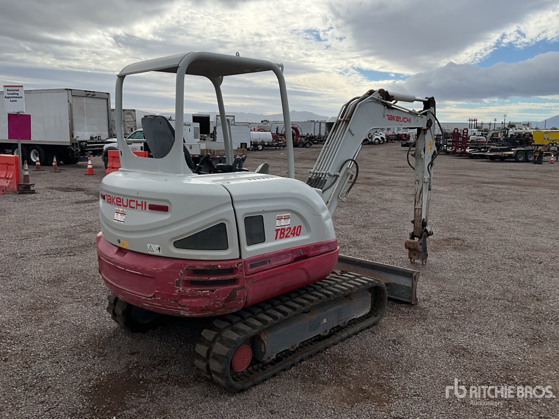 General Appearance with Picture, Right Rear Corner