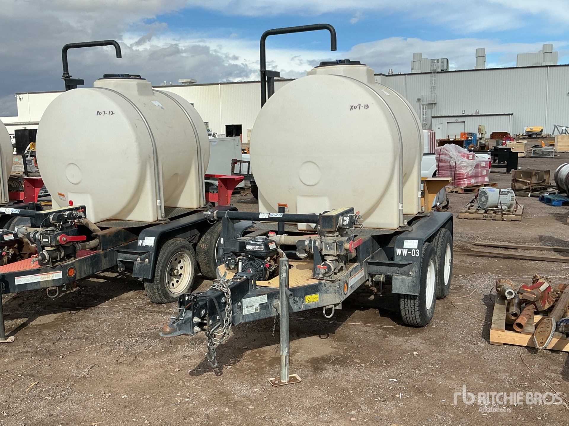 General Appearance with Image, coin avant gauche