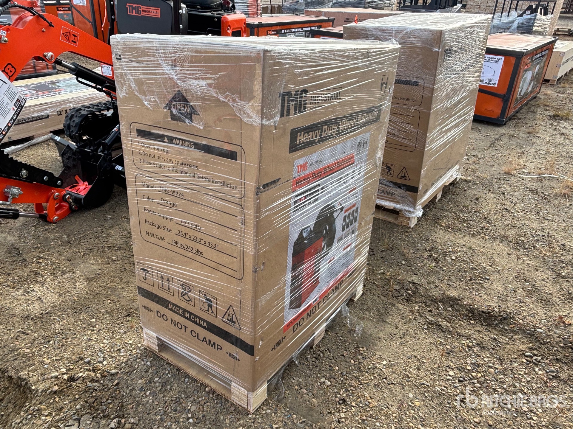 General Appearance with Picture, Left Rear Corner