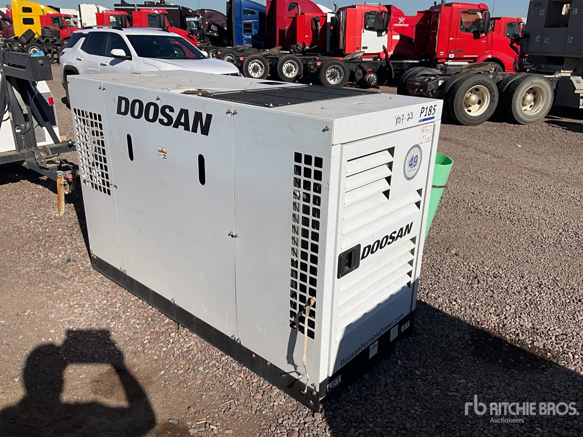 General Appearance with Imagen: esquina trasera derecha