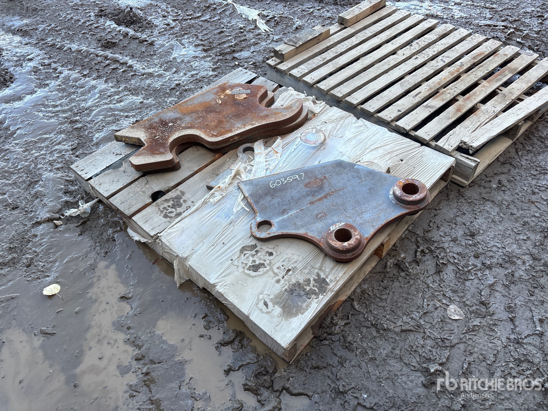 General Appearance with Bild, Ecke hinten links