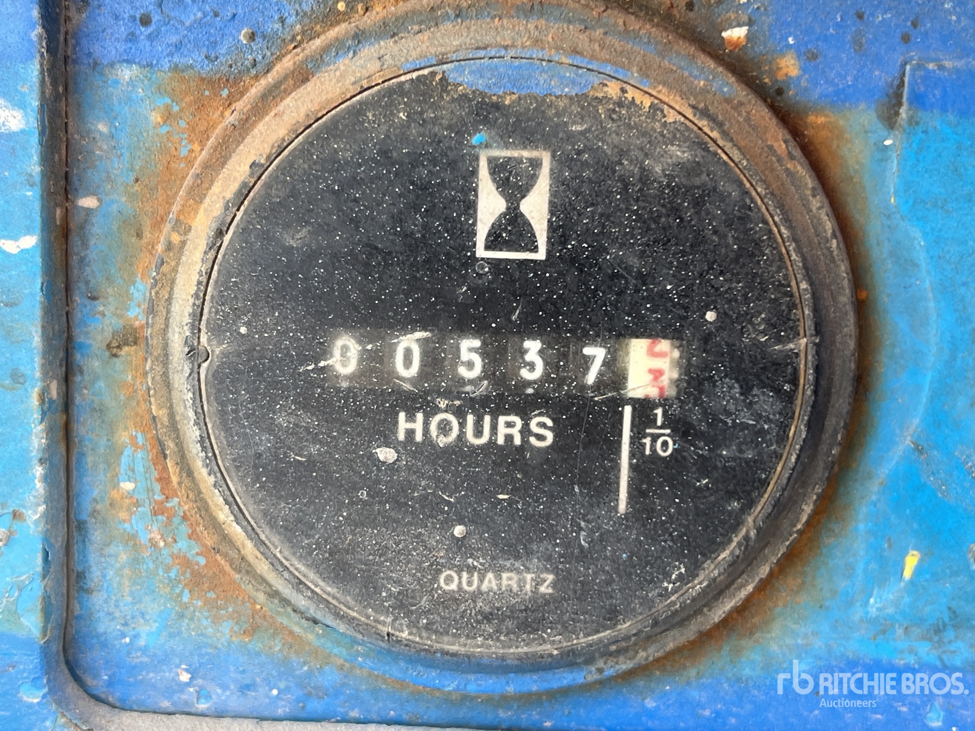 General Appearance with Hour Meter / Odometer