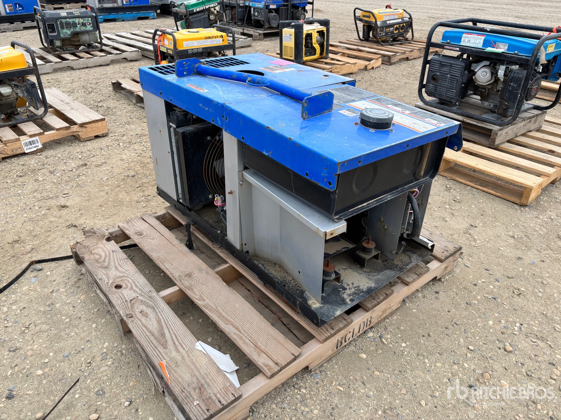 General Appearance with Bild, Ecke hinten rechts