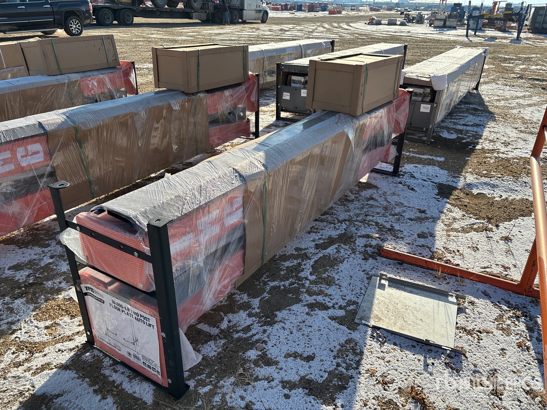 Aspect général with Image, coin arrière gauche