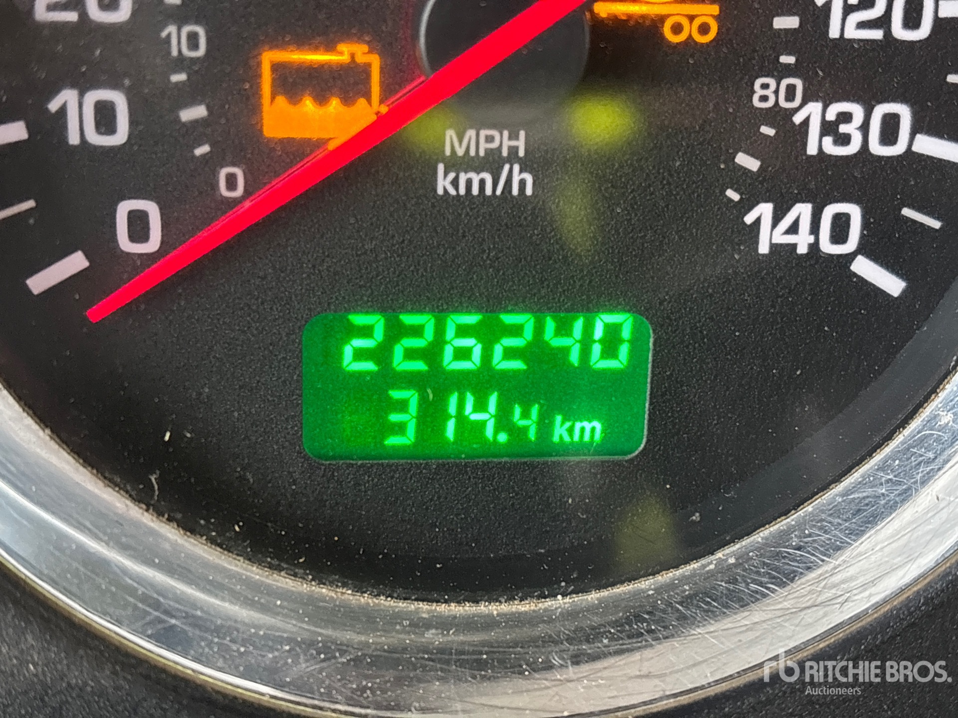 General Appearance with Horímetro / Odómetro