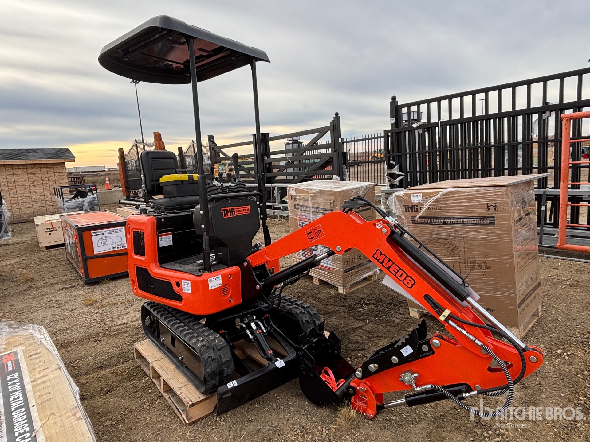 General Appearance with Picture, Right Front Corner