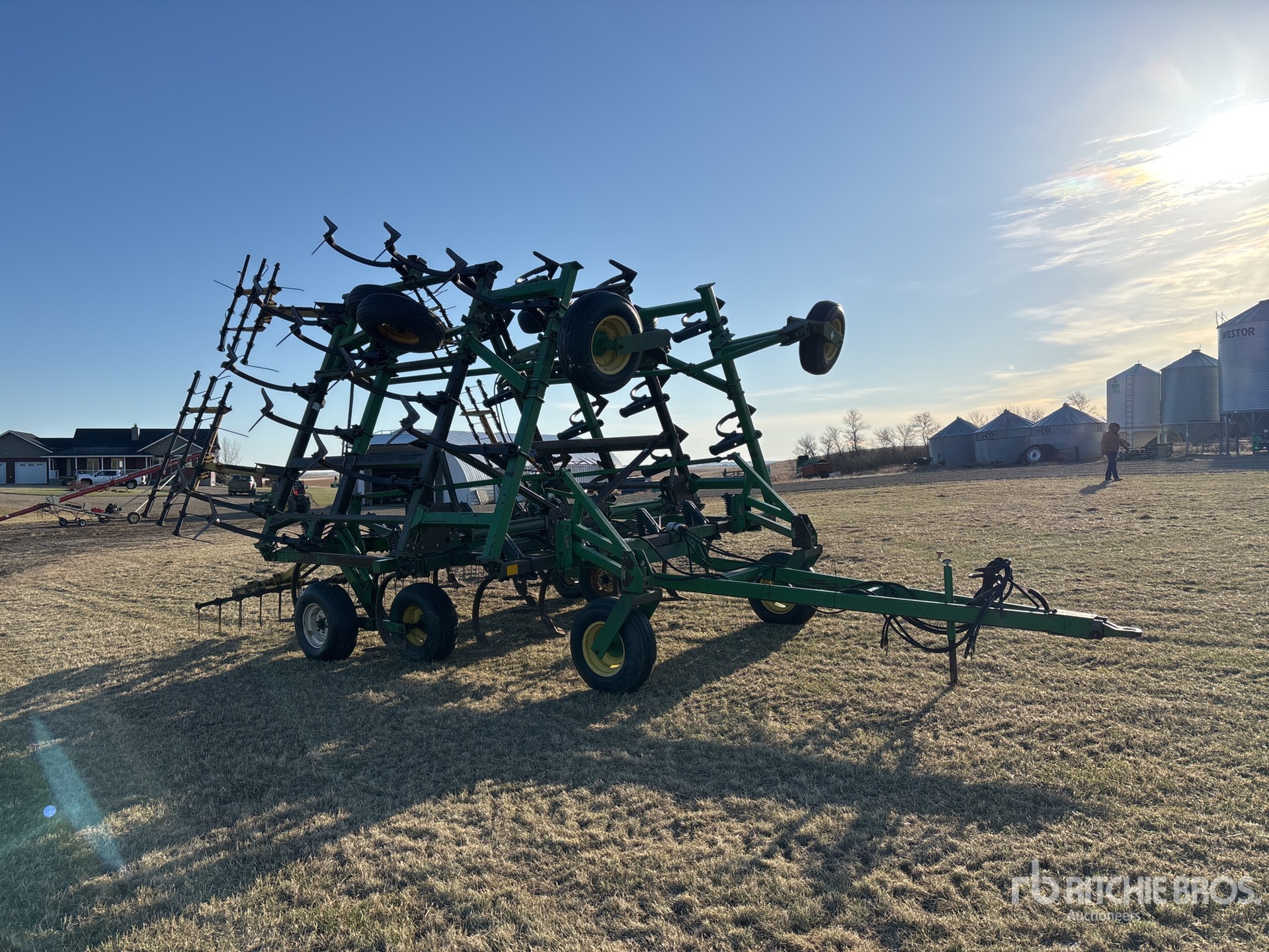 General Appearance with Imagen: esquina delantera derecha