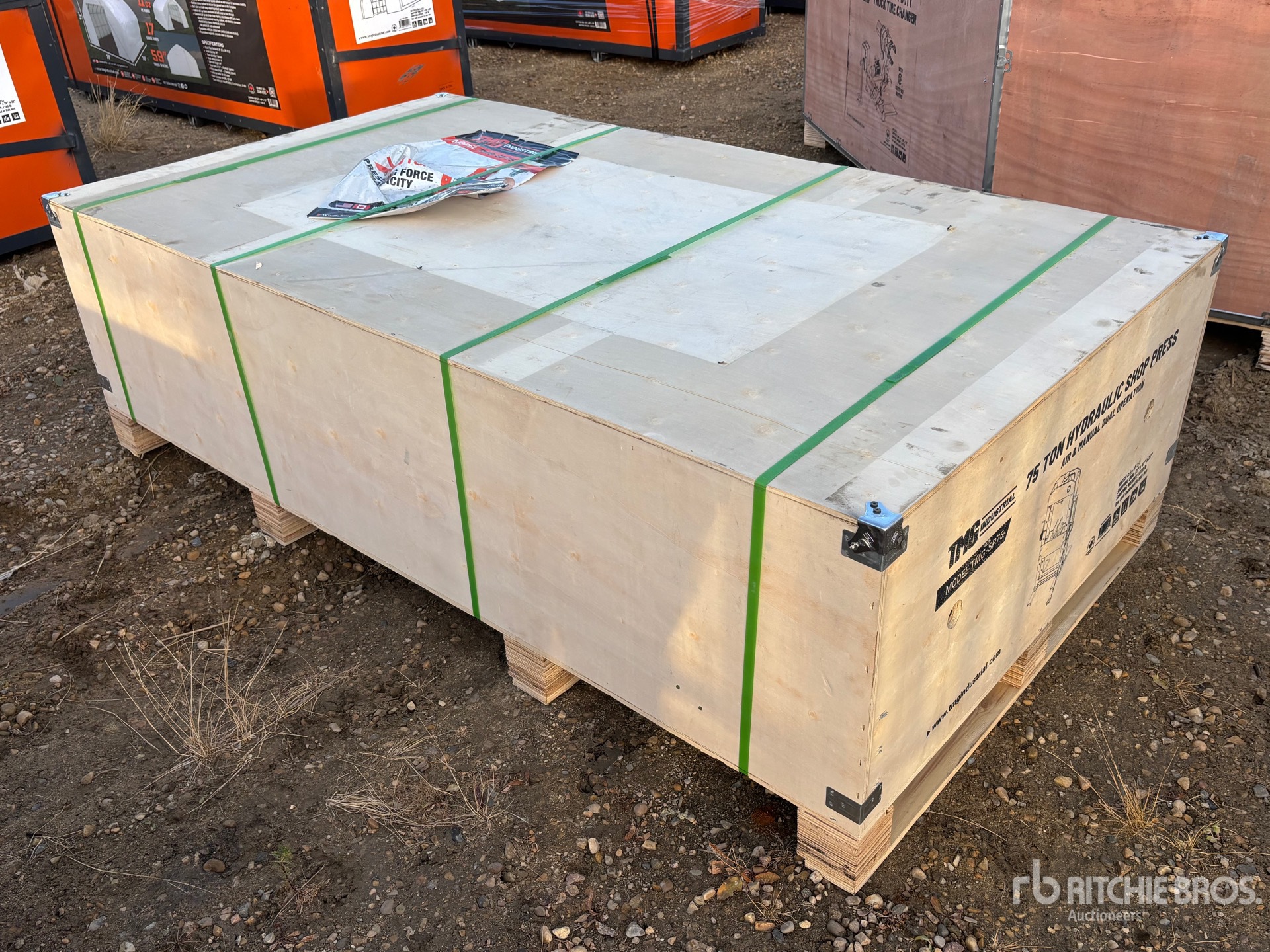 General Appearance with Picture, Right Rear Corner