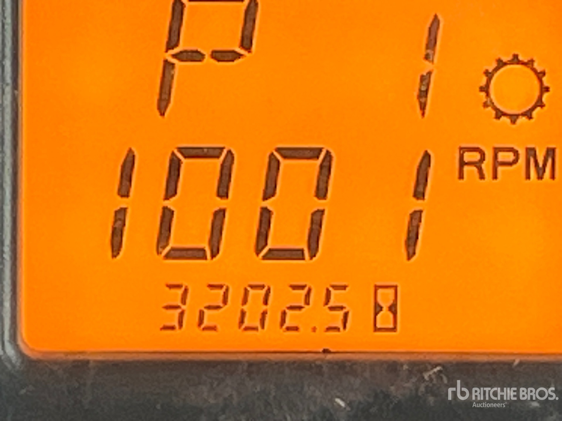 General Appearance with Hour Meter / Odometer