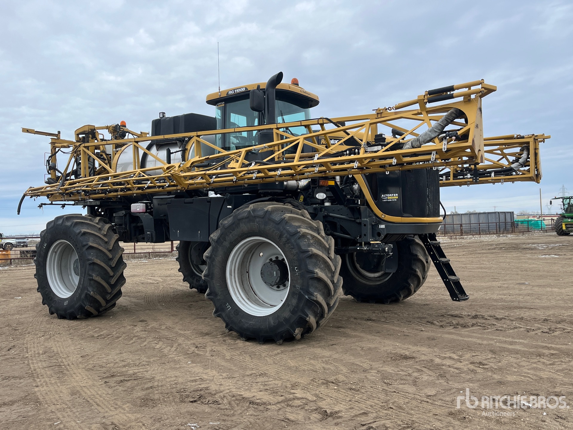 General Appearance with Picture, Right Front Corner